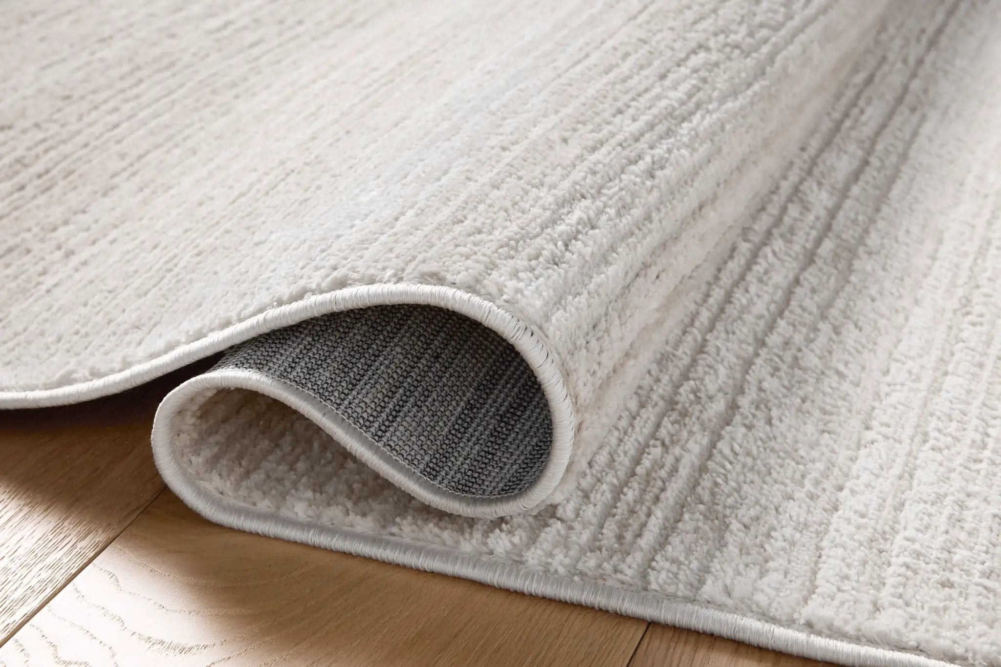 Townes TOW-02 Beige / Ivory Area Rug by Loloi