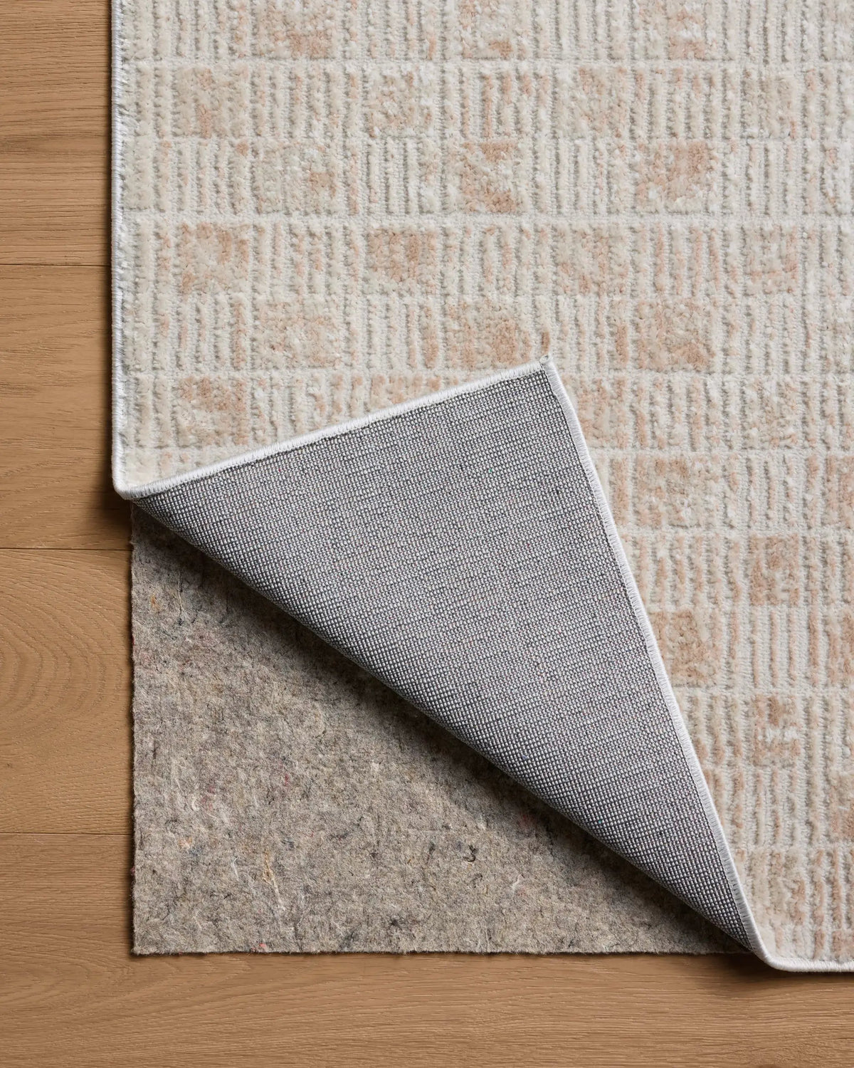 Townes TOW-06 Beige / Clay Area Rug by Loloi