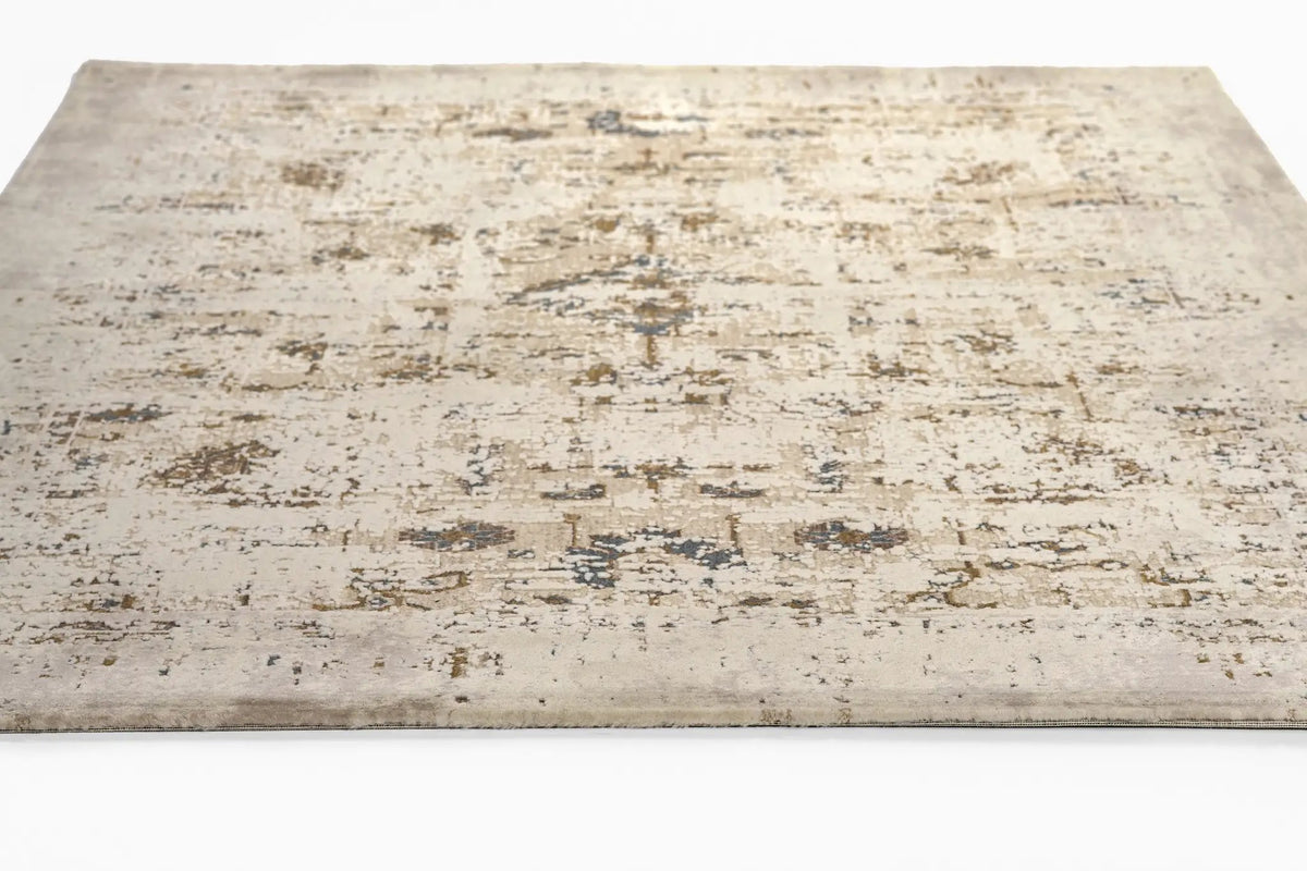 Vera VRA-5 Beige Area Rug by Momeni