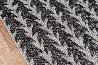 Novogratz Villa VI-02 Charcoal Indoor/Outdoor Area Rug by Momeni