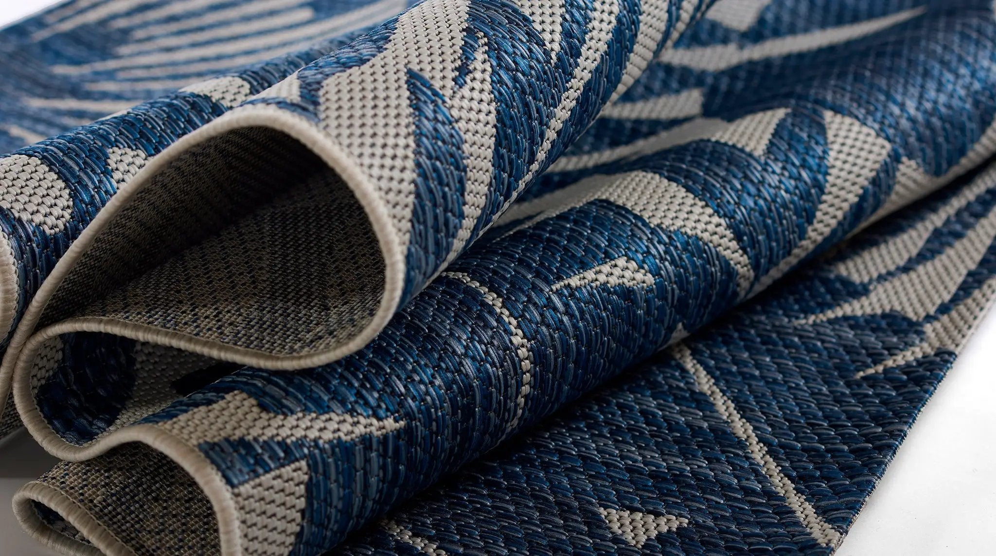 Villa VI-13 (Salerno) Blue Area Rug by Novogratz by Momeni