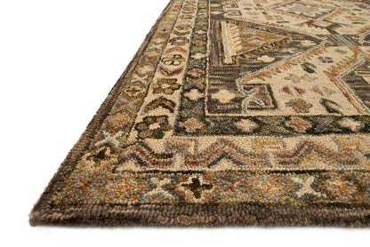 A stunning hooked 100% wool area rug with traditional detail, the Victoria VK-07 Walnut / Beige Area Rug features rich walnut and warm beige tones for a polished look