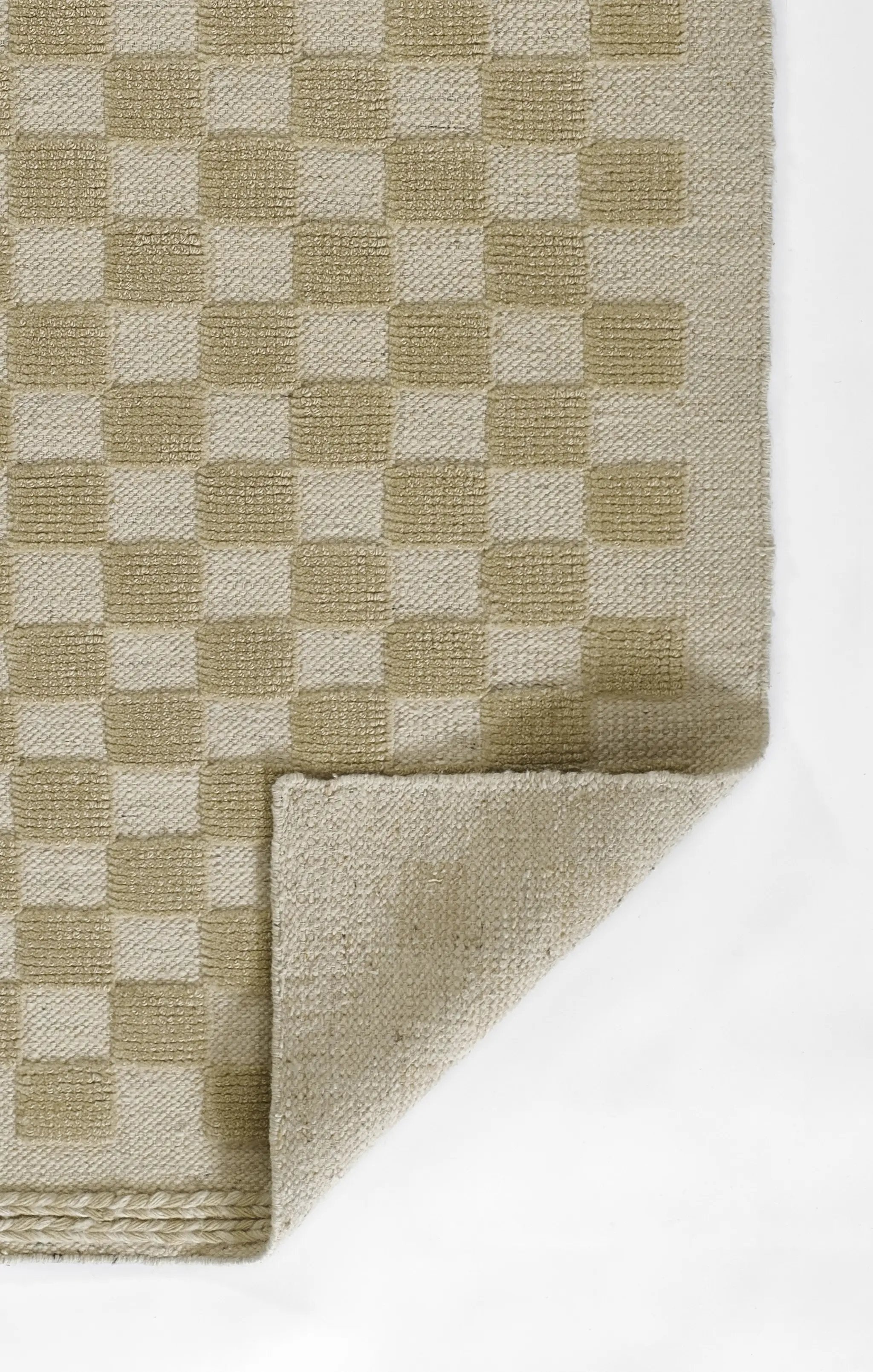 Willow WLO-1 (Checkered) Beige Area Rug by Momeni