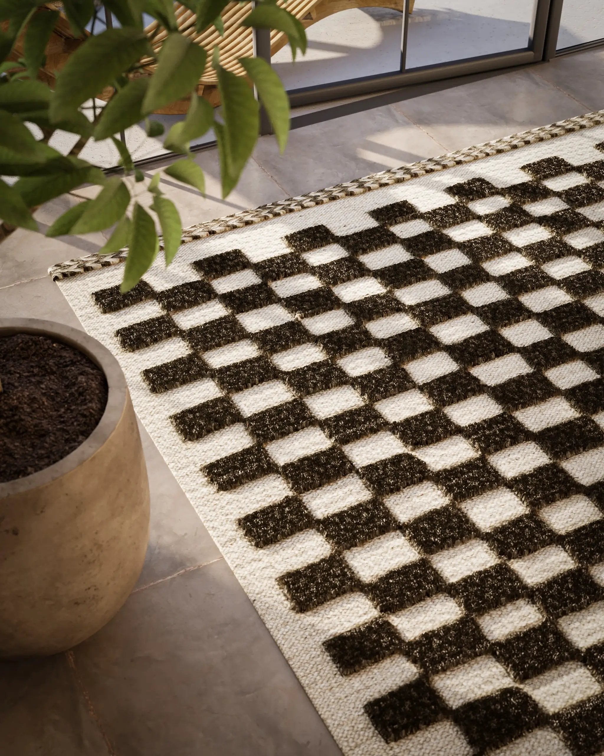 Willow WLO-1 (Checkered) Charcoal Area Rug by Momeni