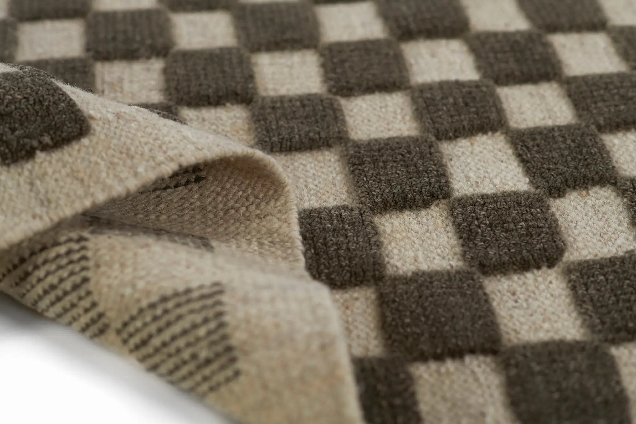 Willow WLO-1 (Checkered) Charcoal Area Rug by Momeni