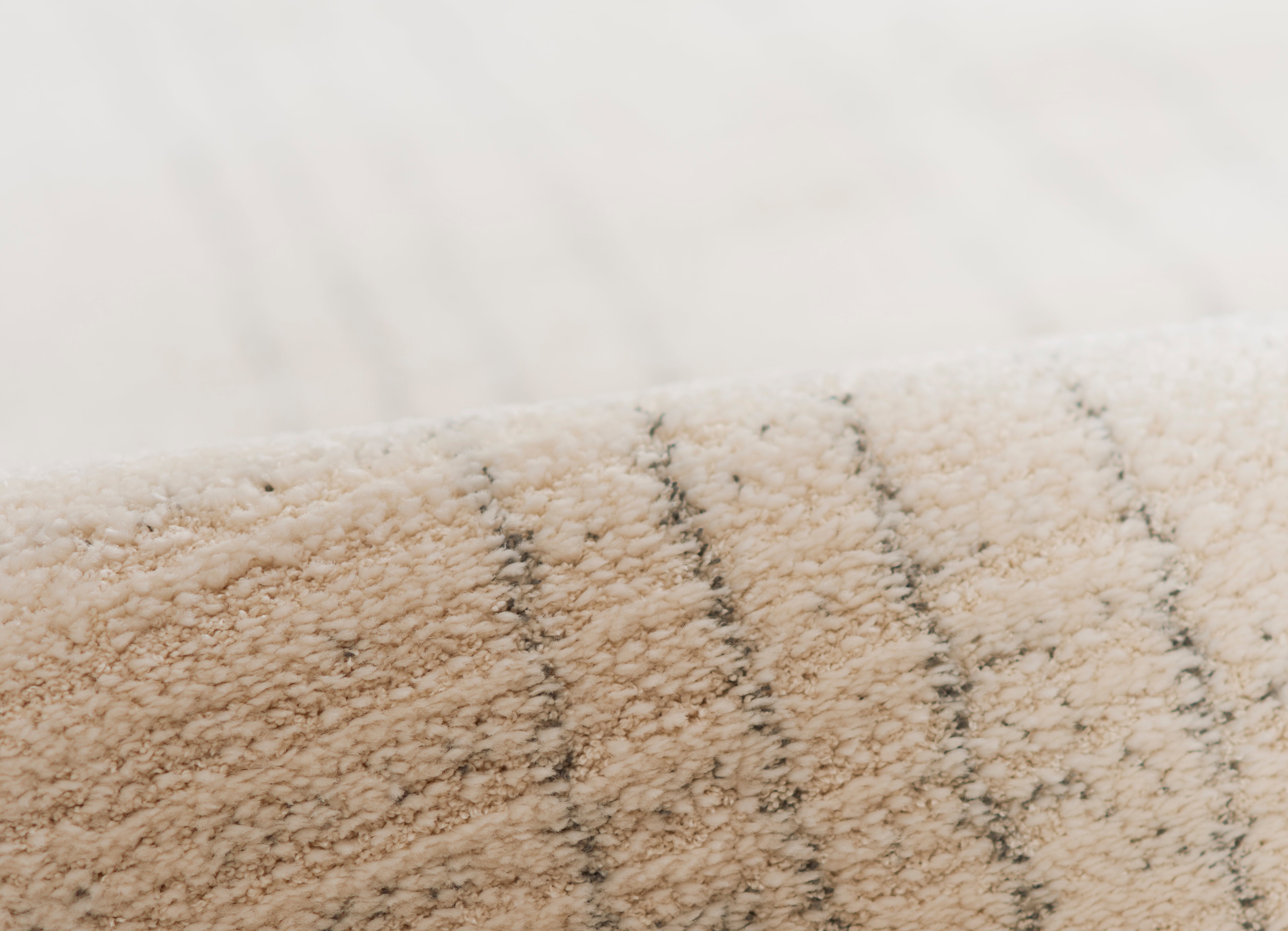 Momeni Wren WRE-1 Ivory Area Rug