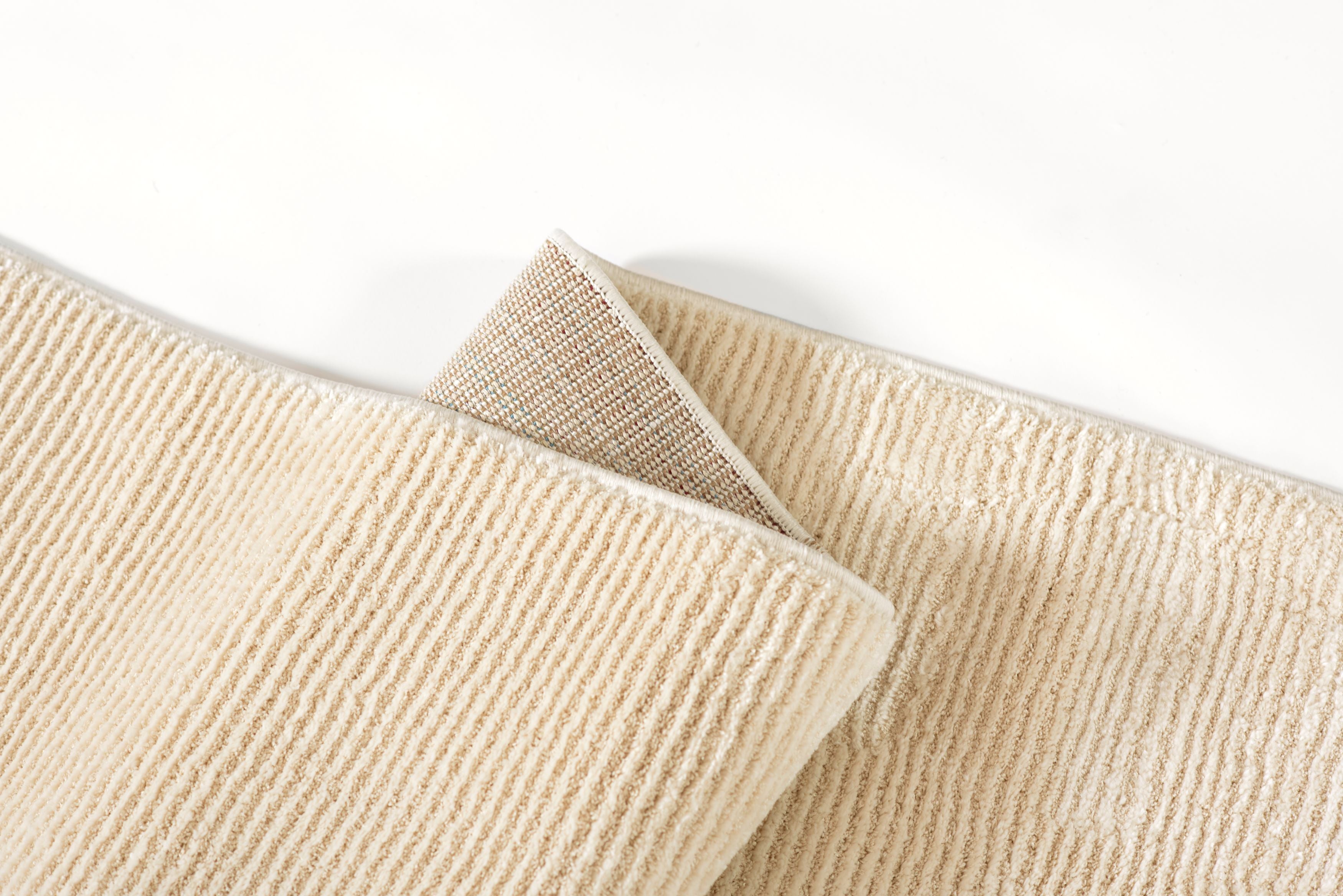 Momeni Wren WRE-3 Ivory Area Rug