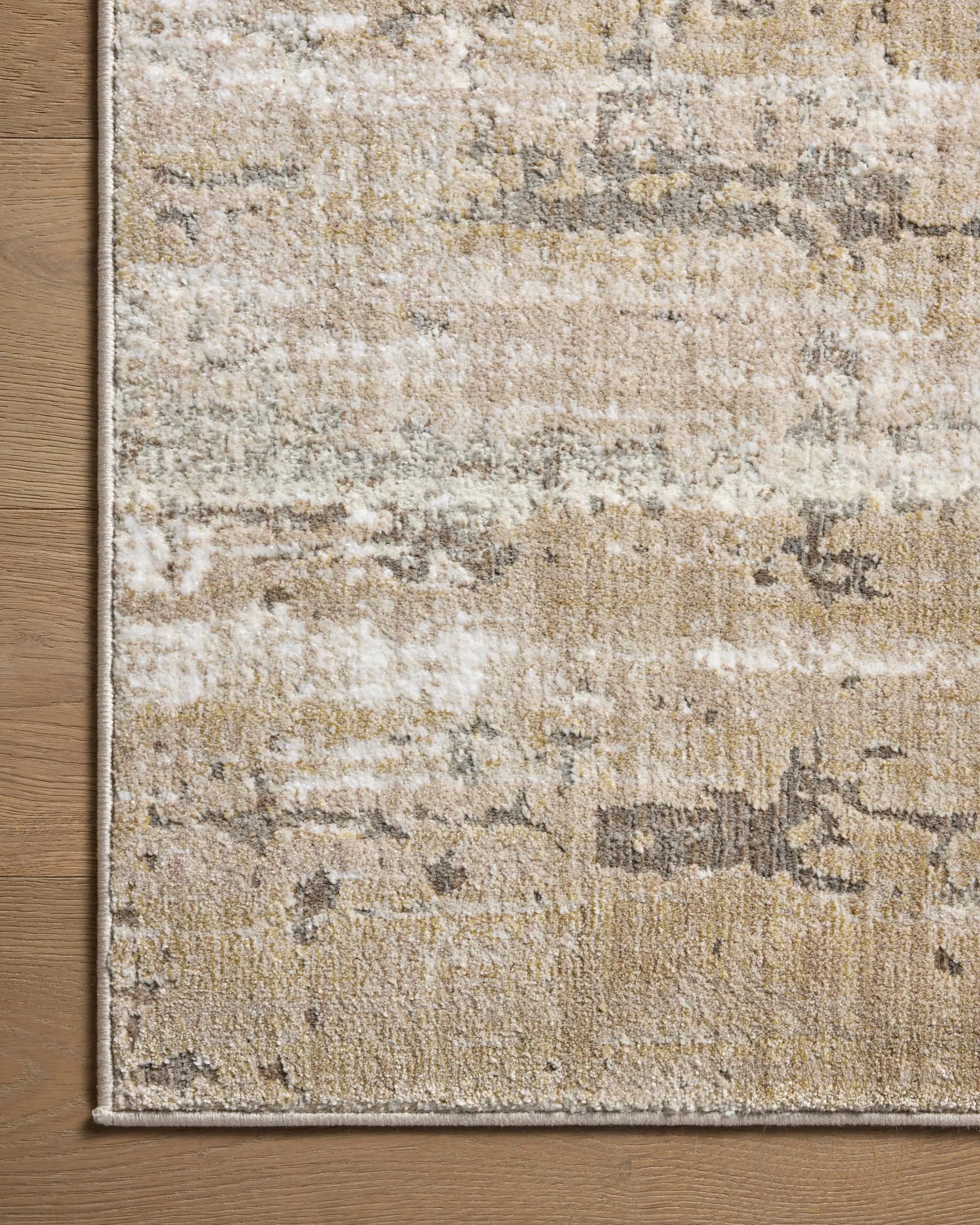 Wyatt WYA-02 Natural / Ivory Area Rug by Loloi