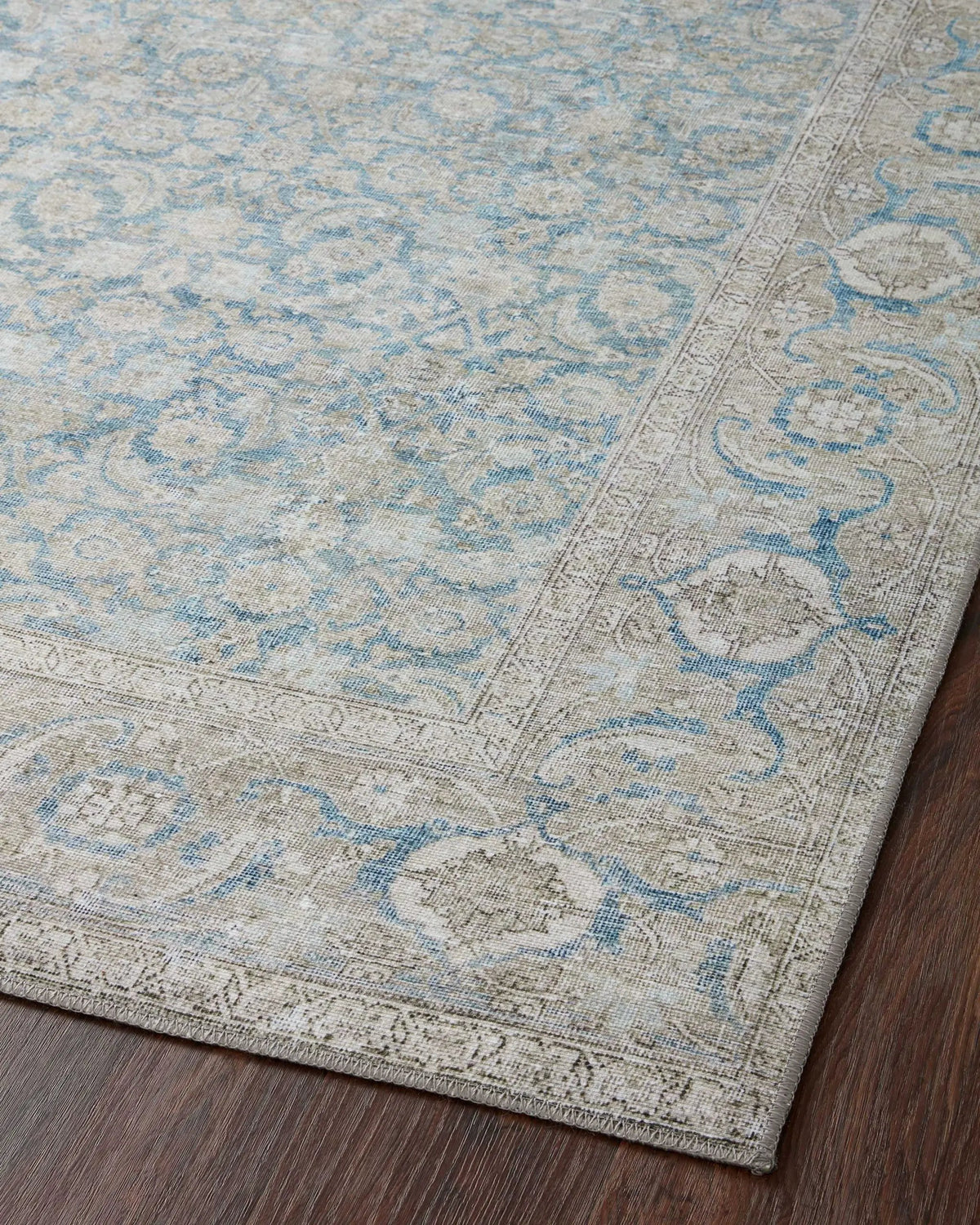 Wynter WYN-10 Ocean / Silver Area Rug by Loloi