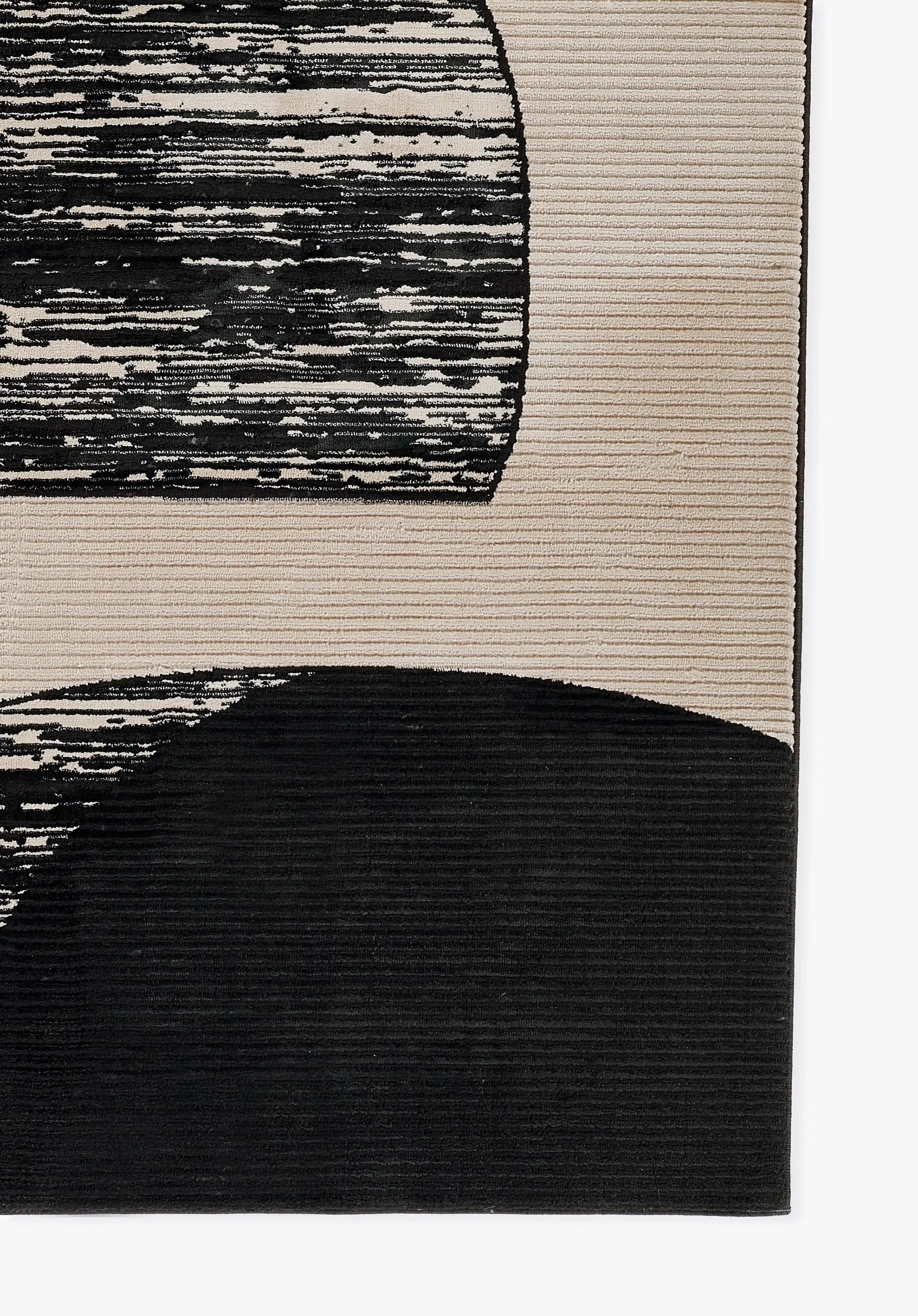 Xander XAN-3 Ivory Area Rug by Momeni