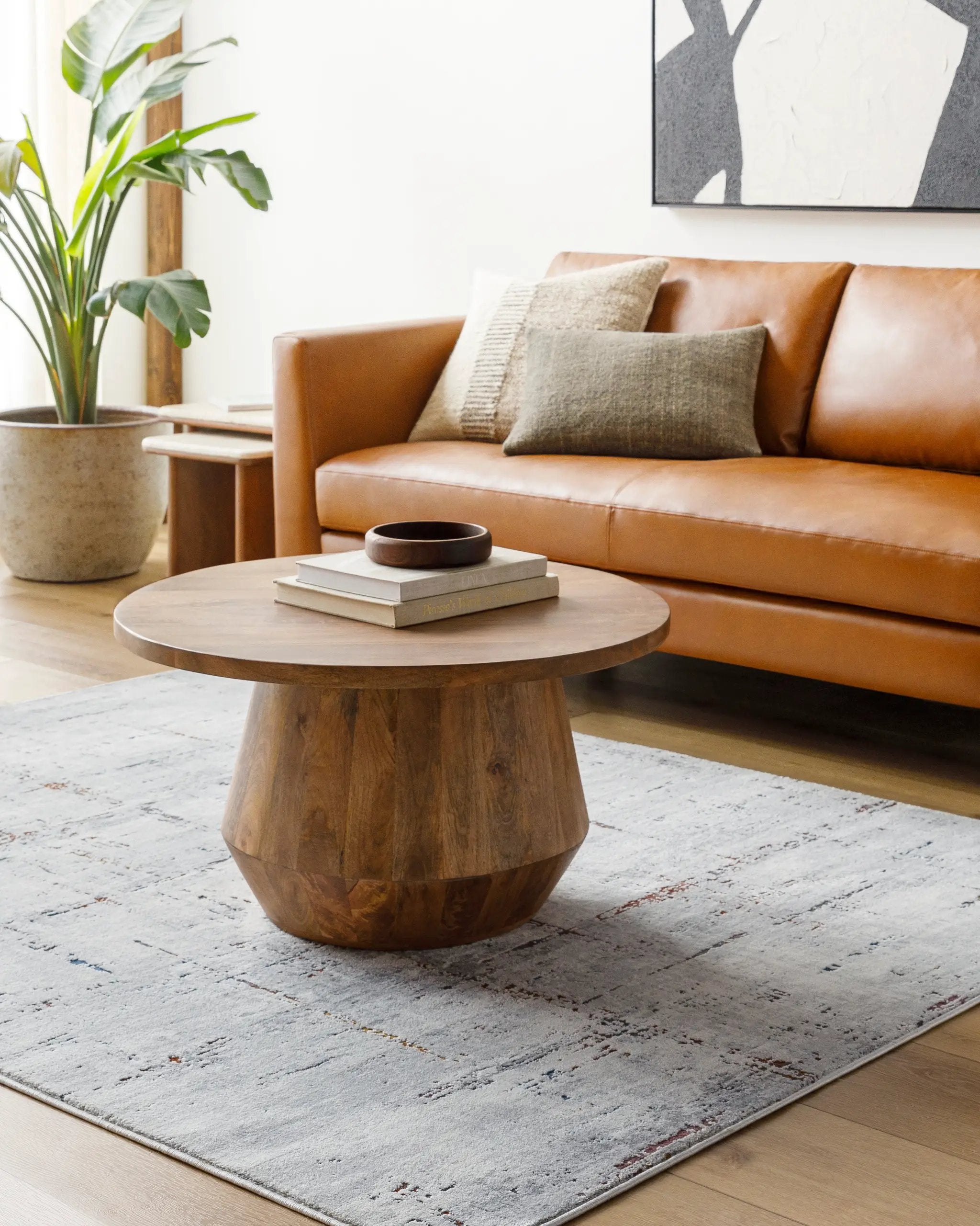 Aisha AIS-2317 Gray Area Rug by LIVABLISS