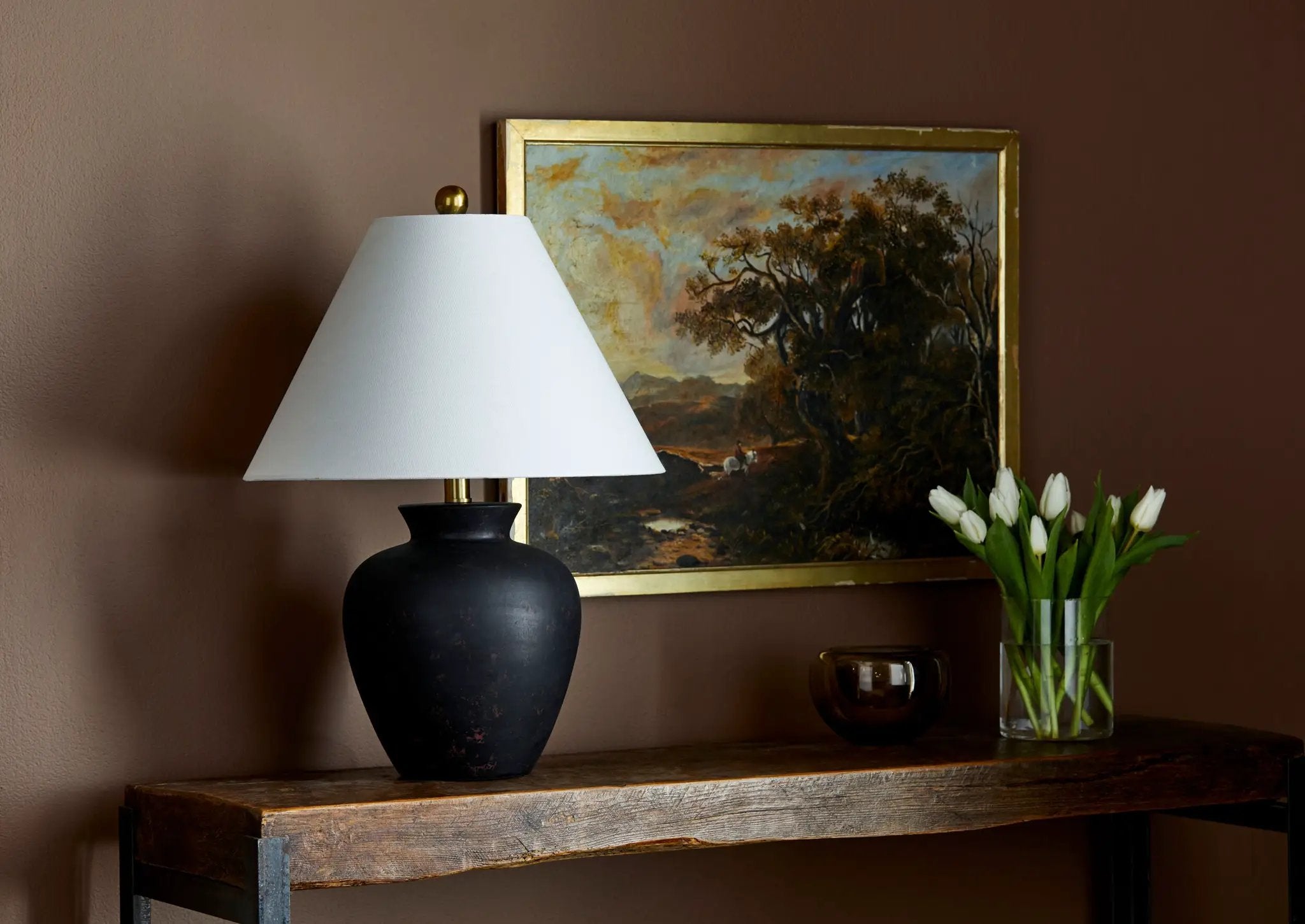 Dalle ALL-001 Accent Table Lamp by LIVABLISS