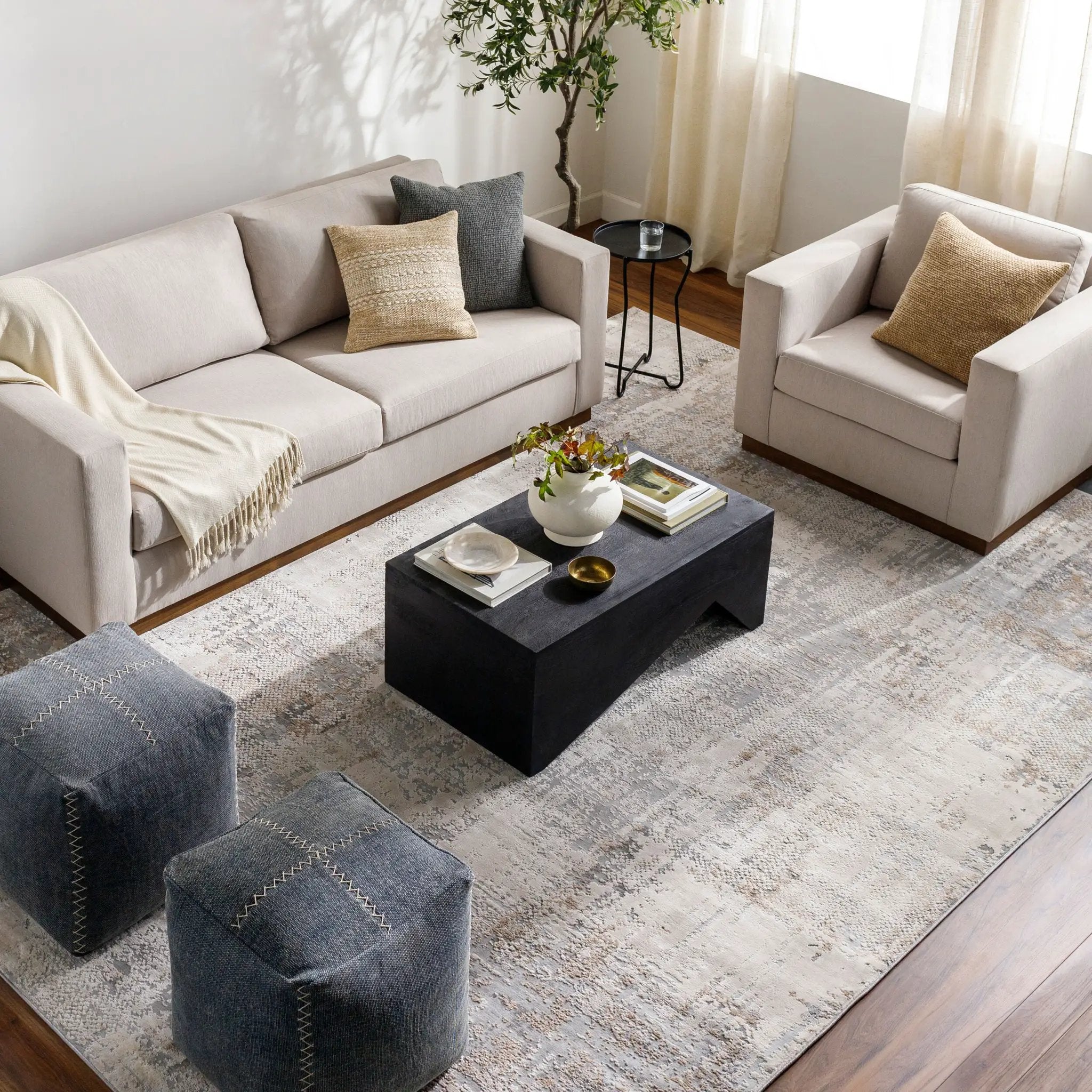 Alpine ALP-2304 Light-Gray Area Rug by LIVABLISS