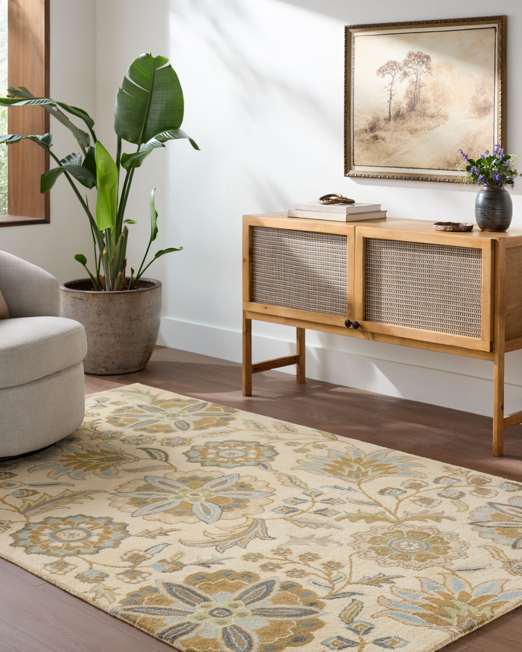 LIVABLISS Athena ATH-5063 Area Rug