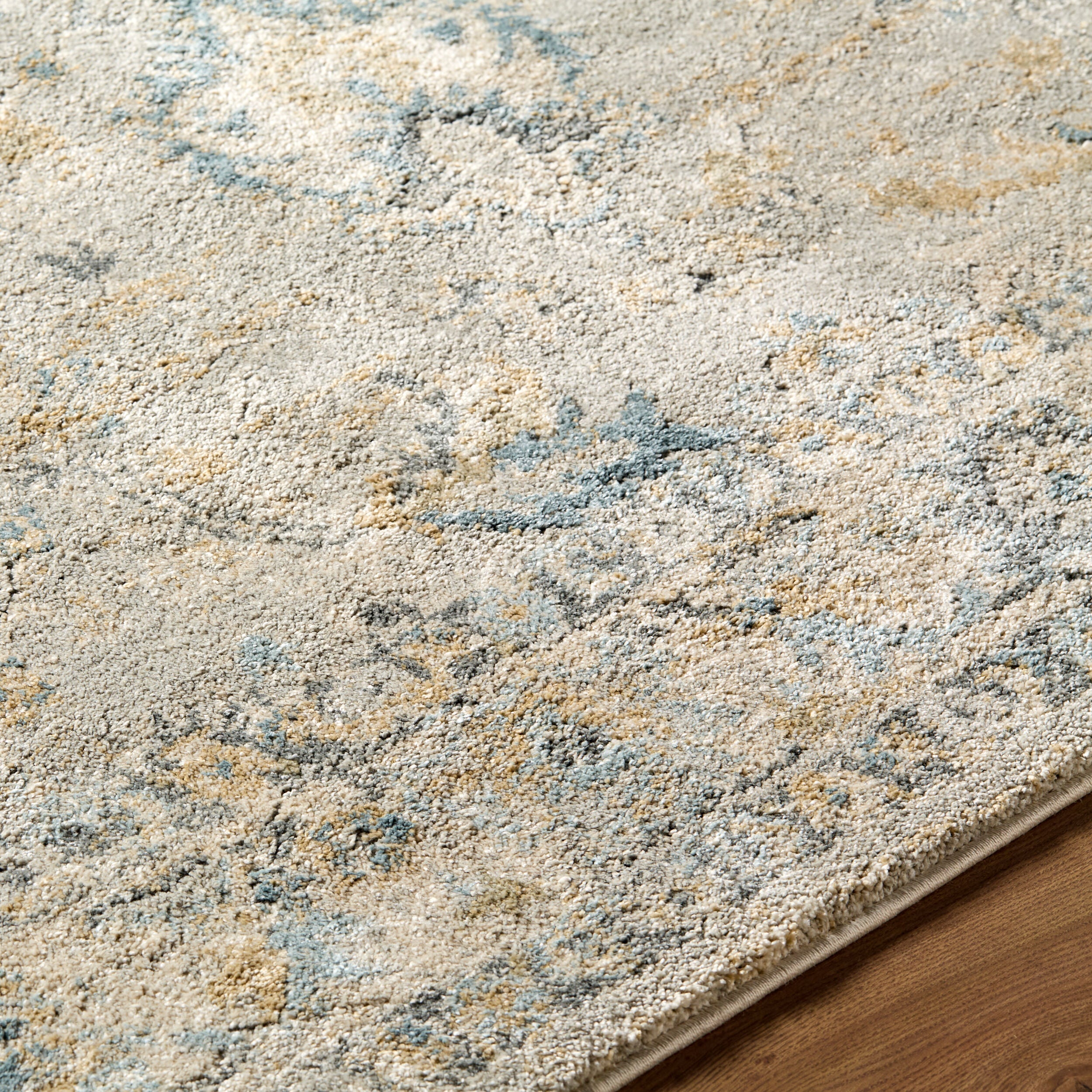 LIVABLISS Avellino AVL-2310 Area Rug