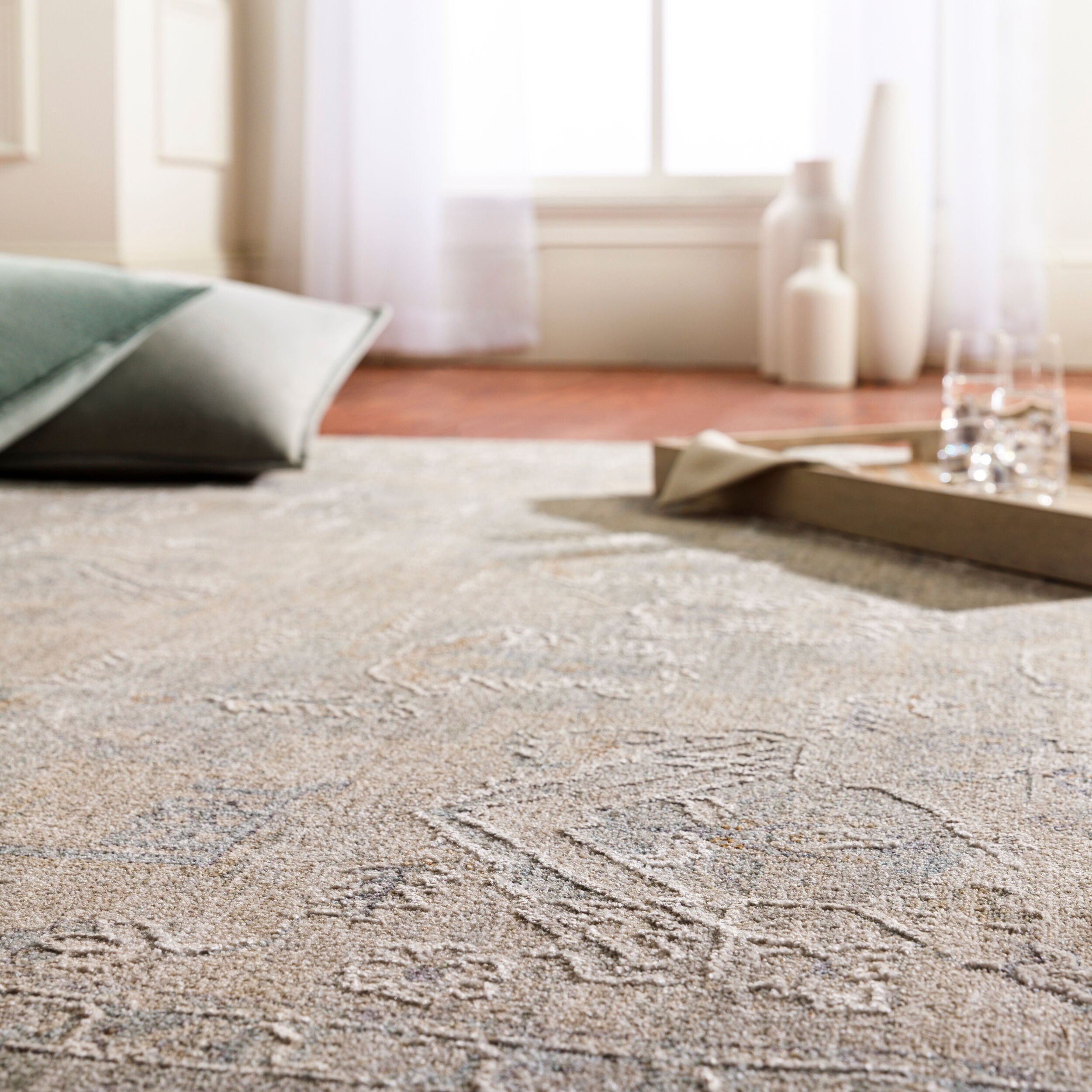 LIVABLISS Avant Garde AVT-2302 Gray Area Rug