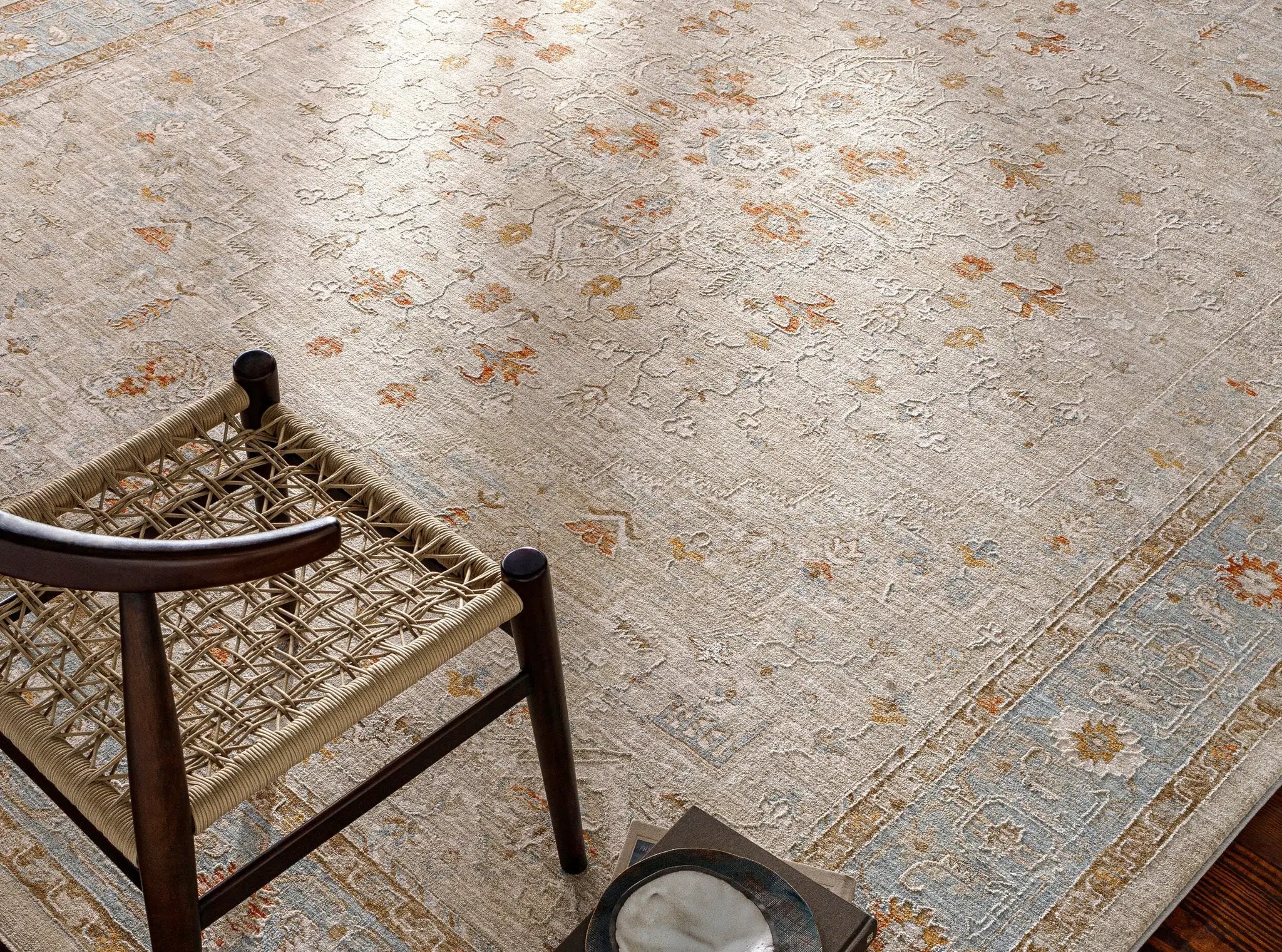 Avant Garde AVT-2316 Light-Beige Area Rug by LIVABLISS