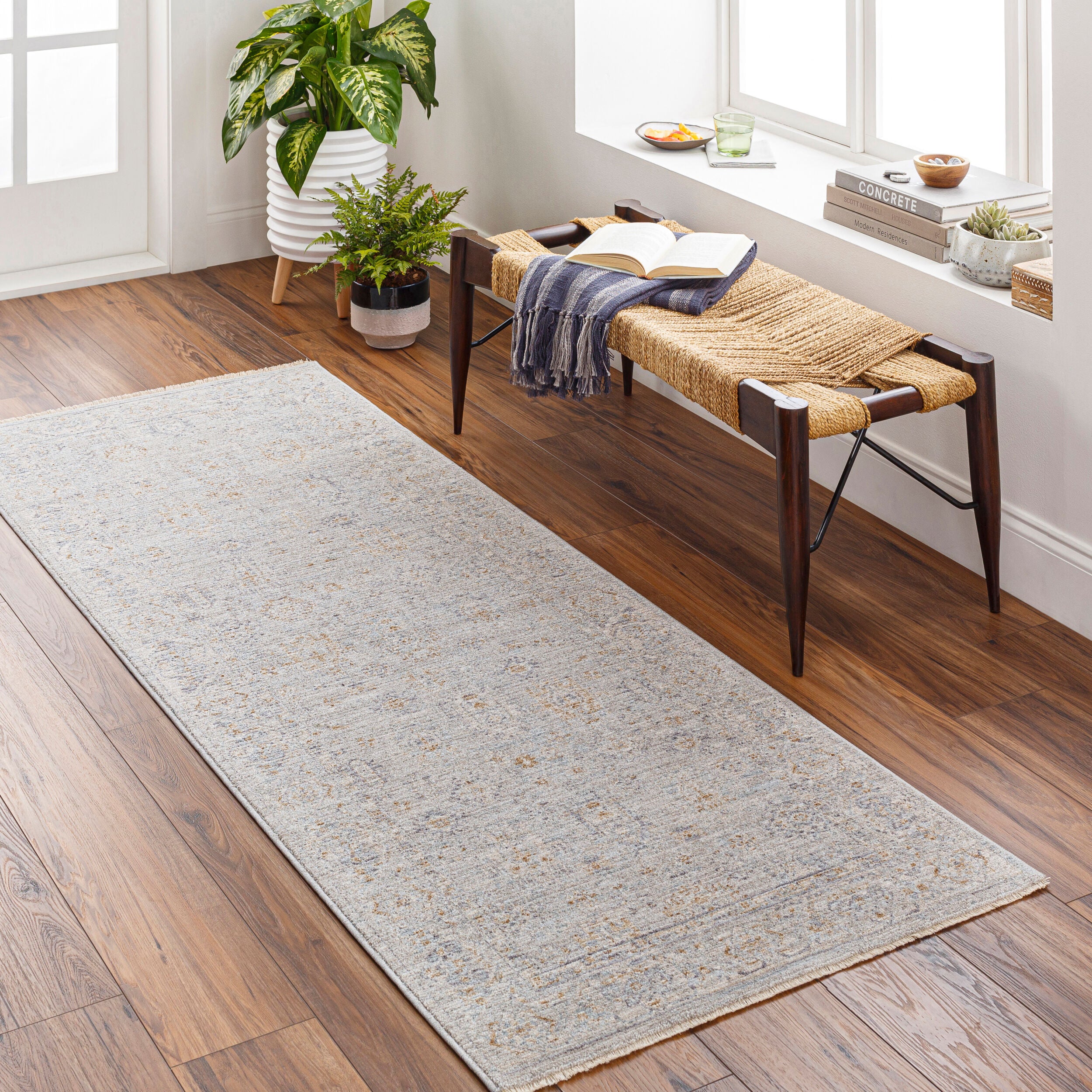 LIVABLISS Avant Garde AVT-2343 Medium-Gray Area Rug