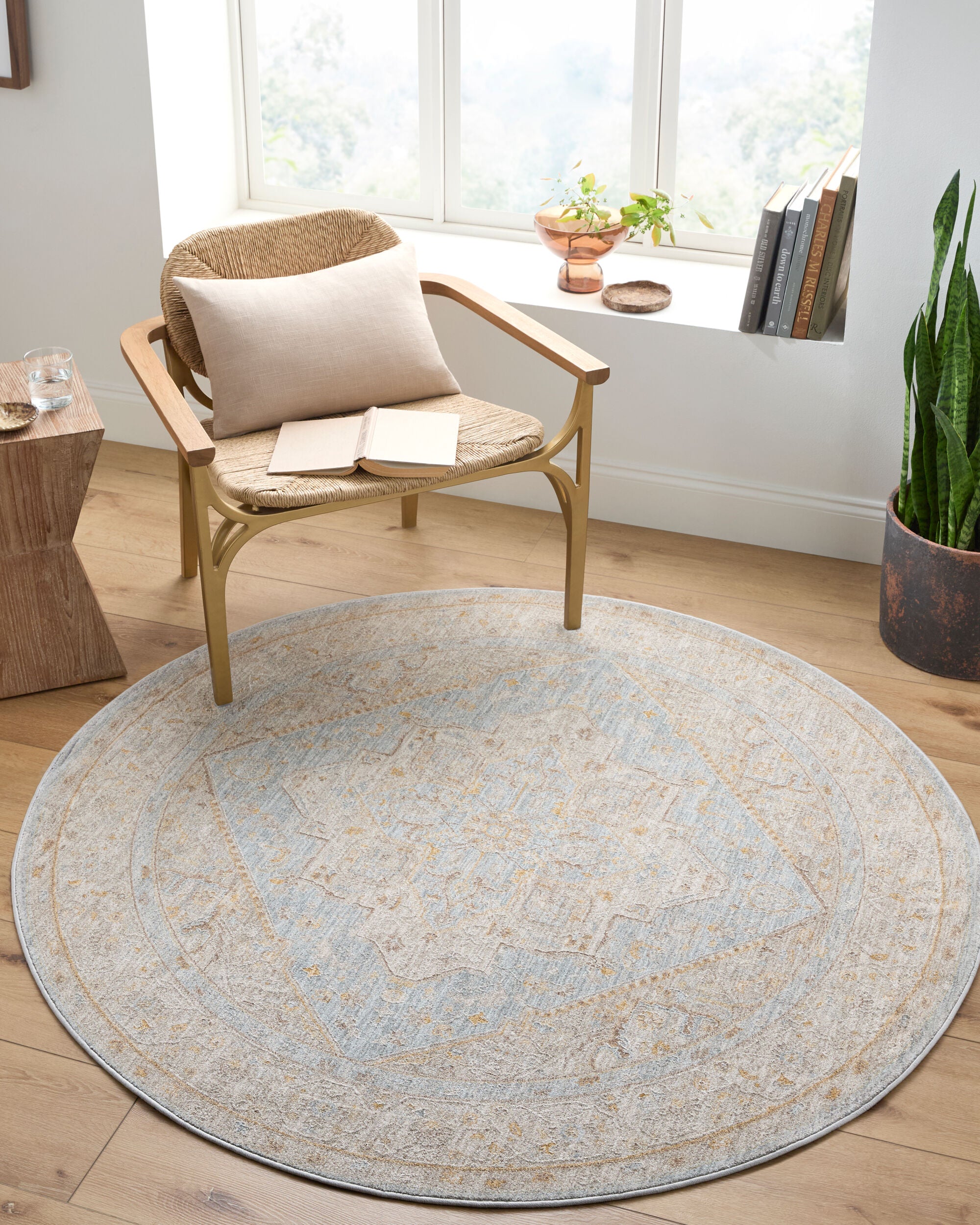 LIVABLISS Avant Garde AVT-2365 Light-Blue Area Rug