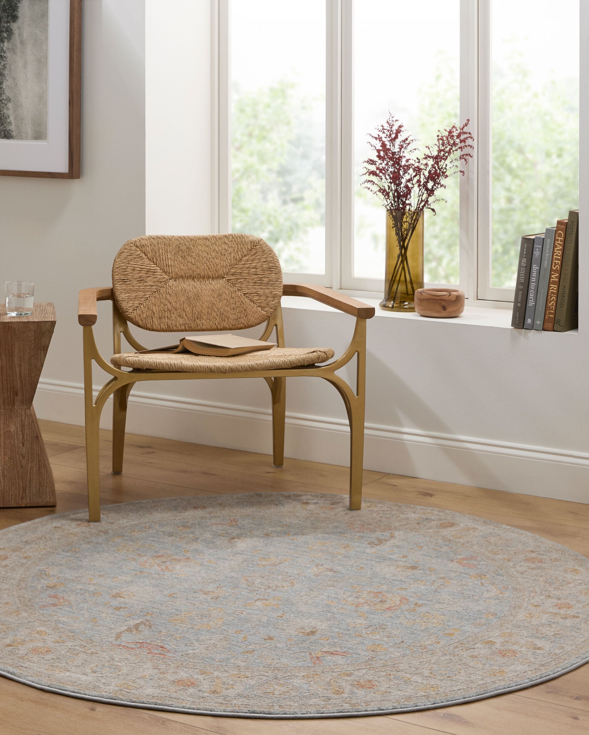 LIVABLISS Avant Garde AVT-2371 Light-Blue Area Rug