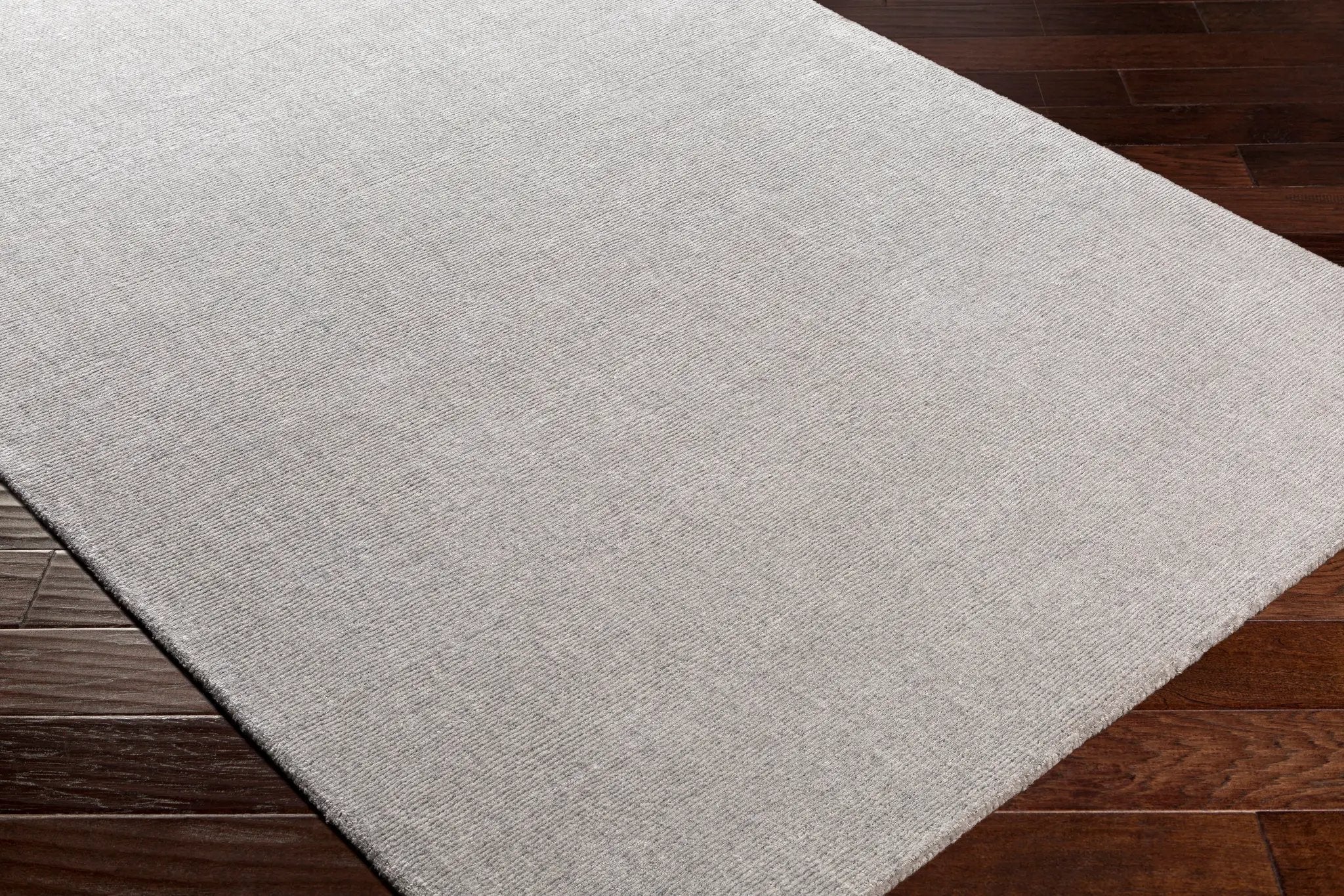 Bari BAR-2304 Gray Area Rug by LIVABLISS