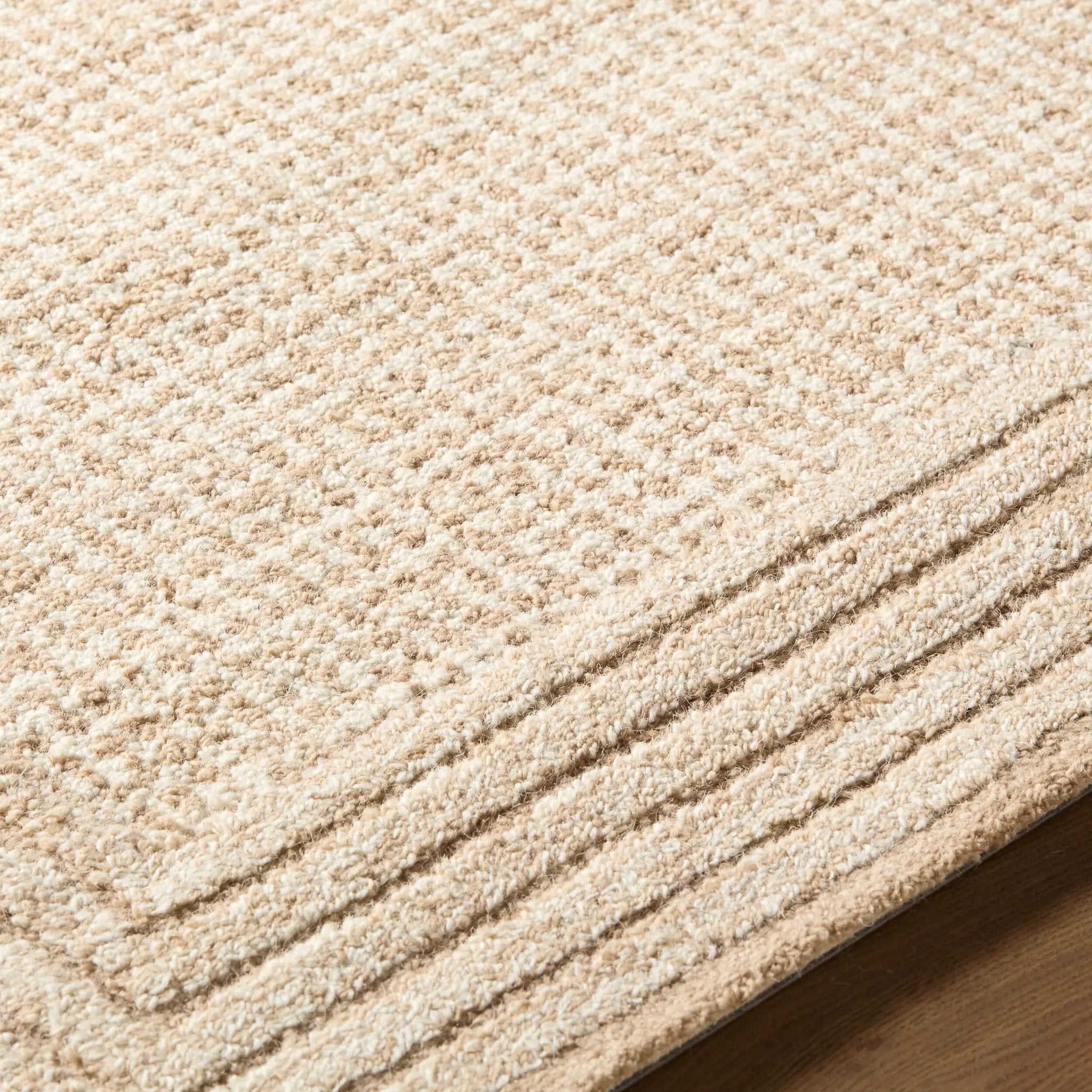Benchcraft BEC-2301 Beige Area Rug by LIVABLISS