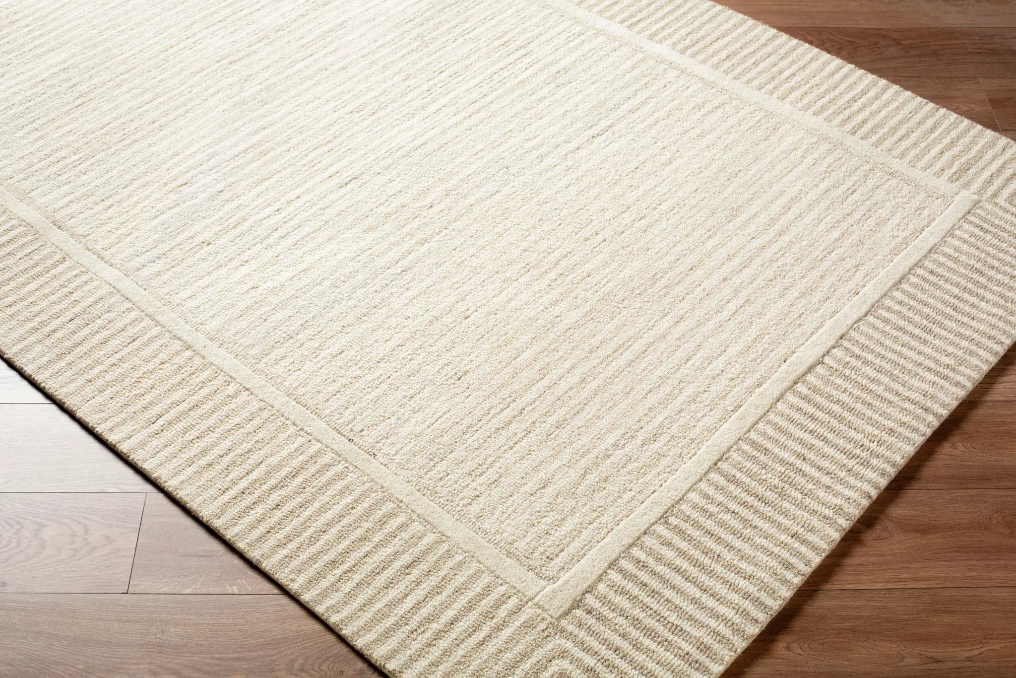 Benchcraft BEC-2307 Taupe Area Rug by LIVABLISS