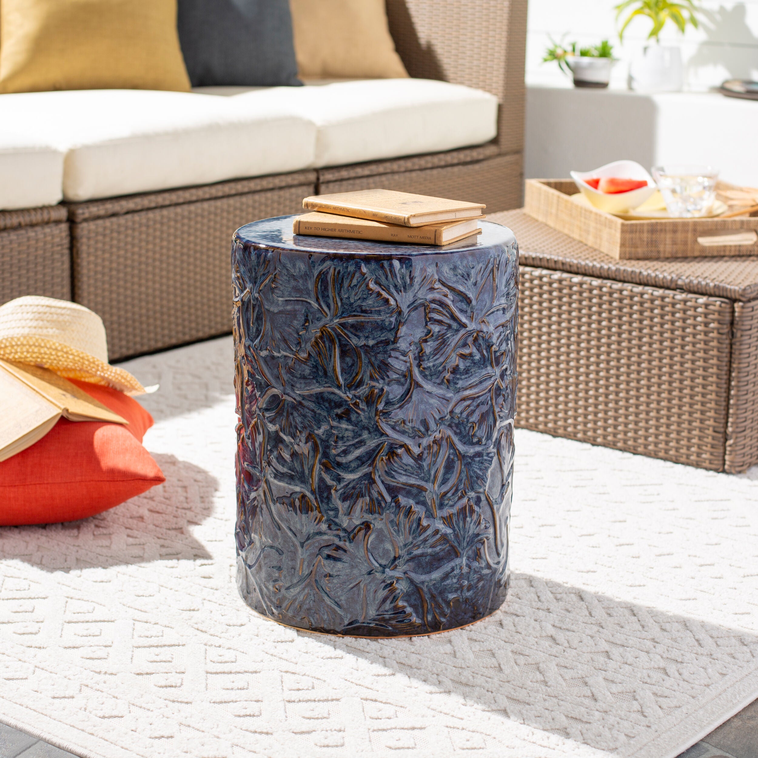 LIVABLISS Bishop BIH-002 Furniture Garden Stool 