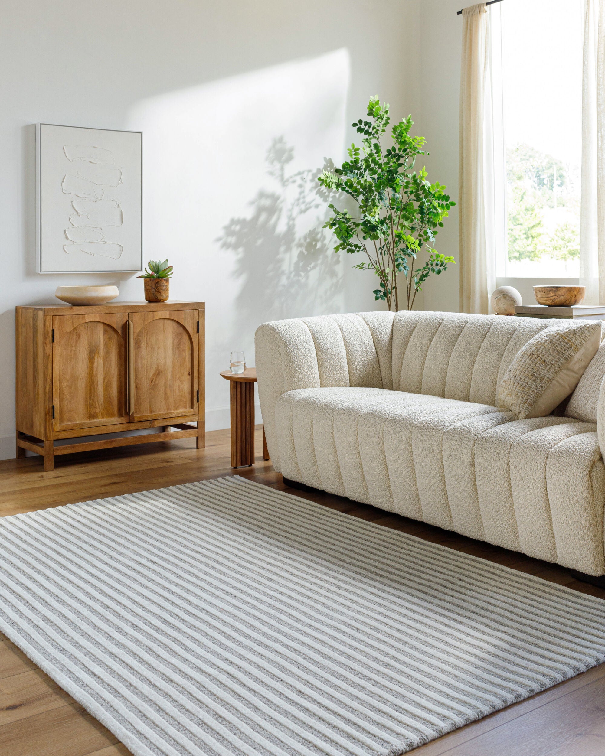 LIVABLISS Brook BKO-2325 Medium Gray Area Rug