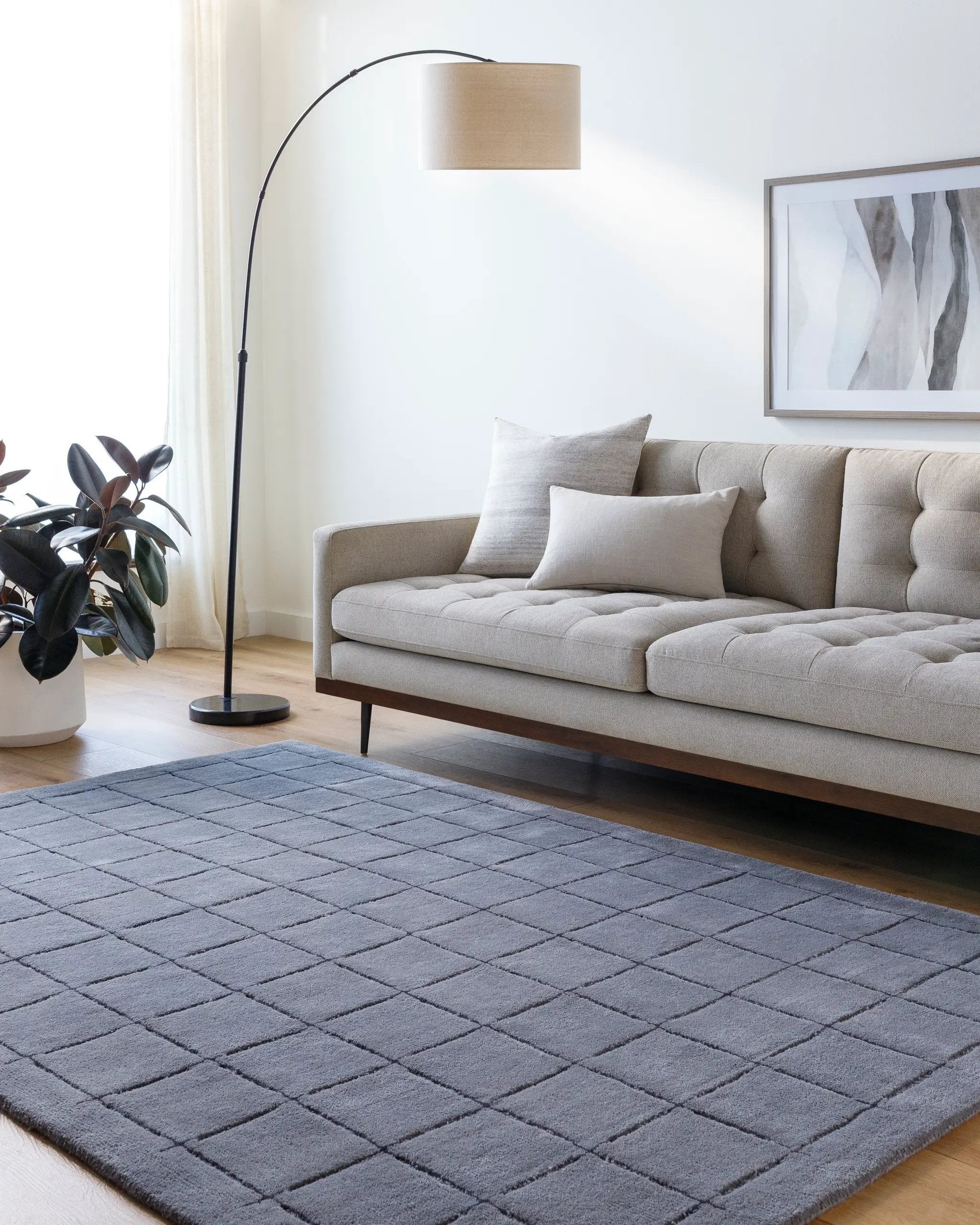 Brook BKO-2335 Charcoal Area Rug by LIVABLISS