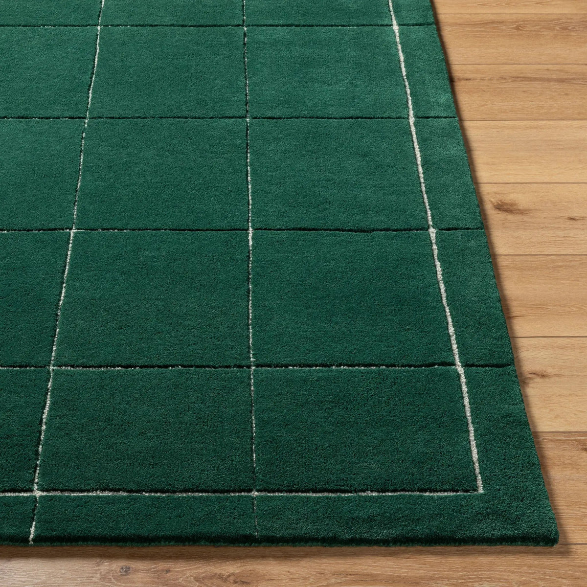 LIVABLISS Brook BKO-2351 Dark-Green Area Rug