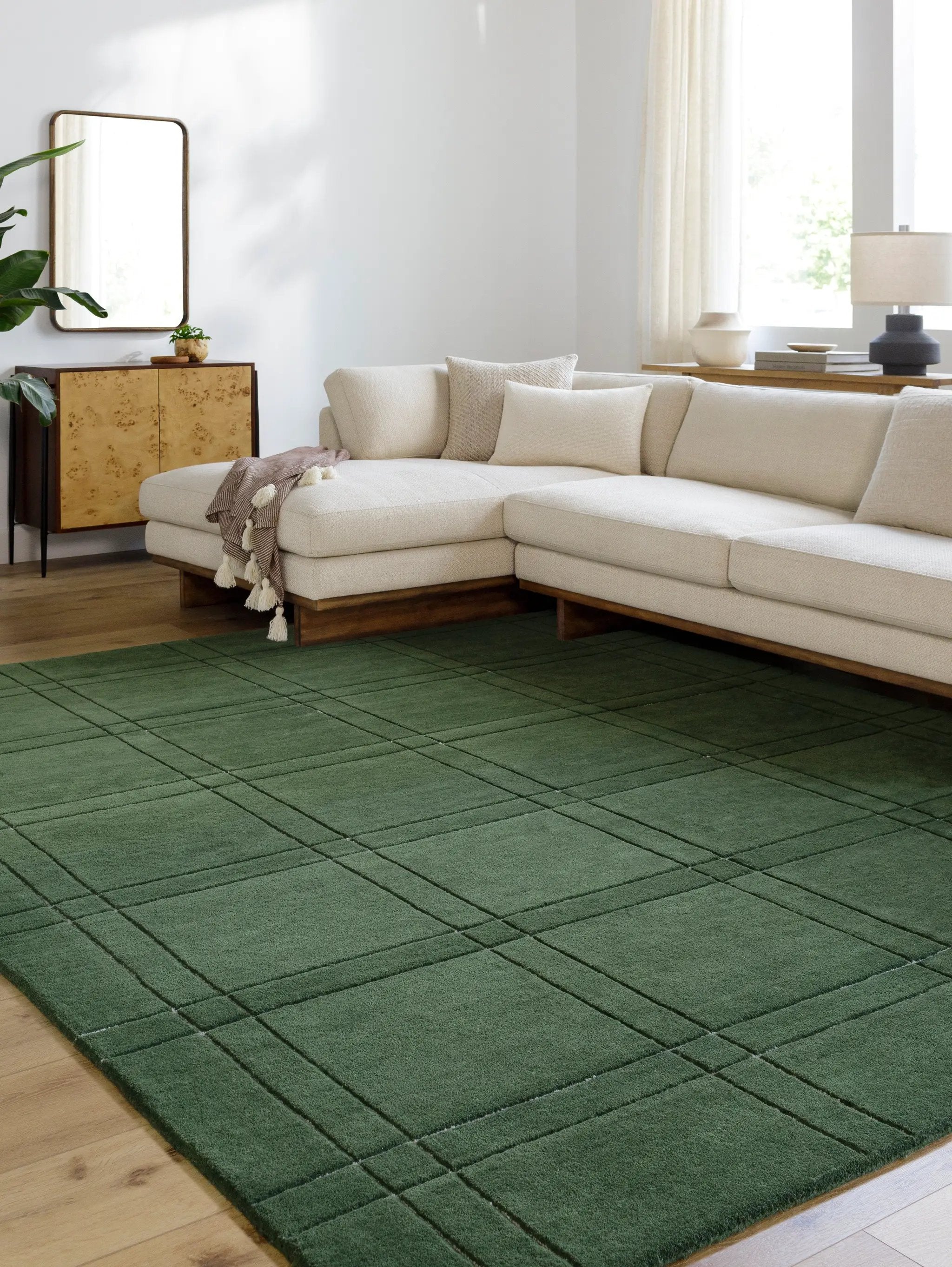 Brook BKO-2359 Dark-Green Area Rug by LIVABLISS
