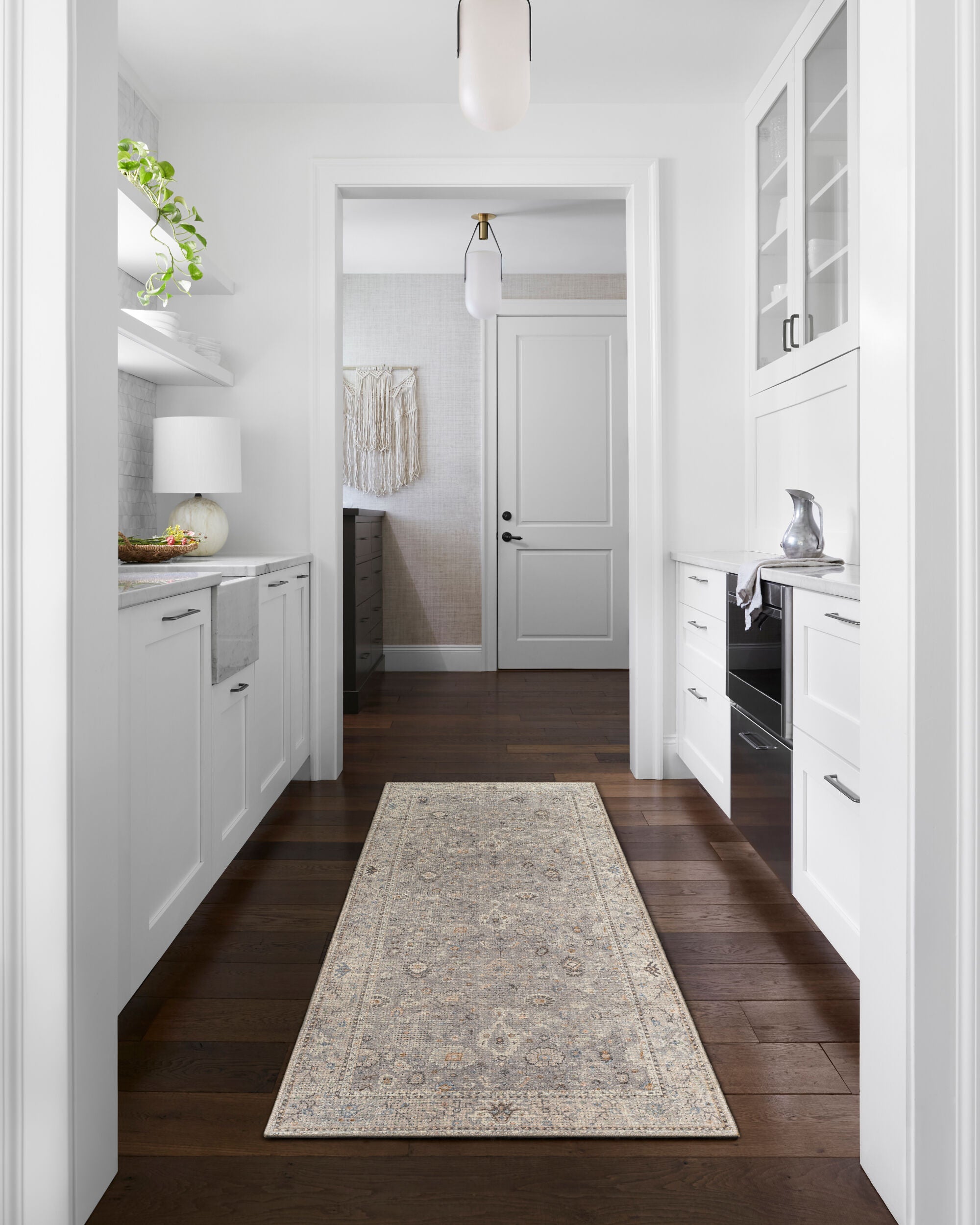 Becki Owens x LIVABLISS Davina BOCC-2300 Medium Gray Area Rug
