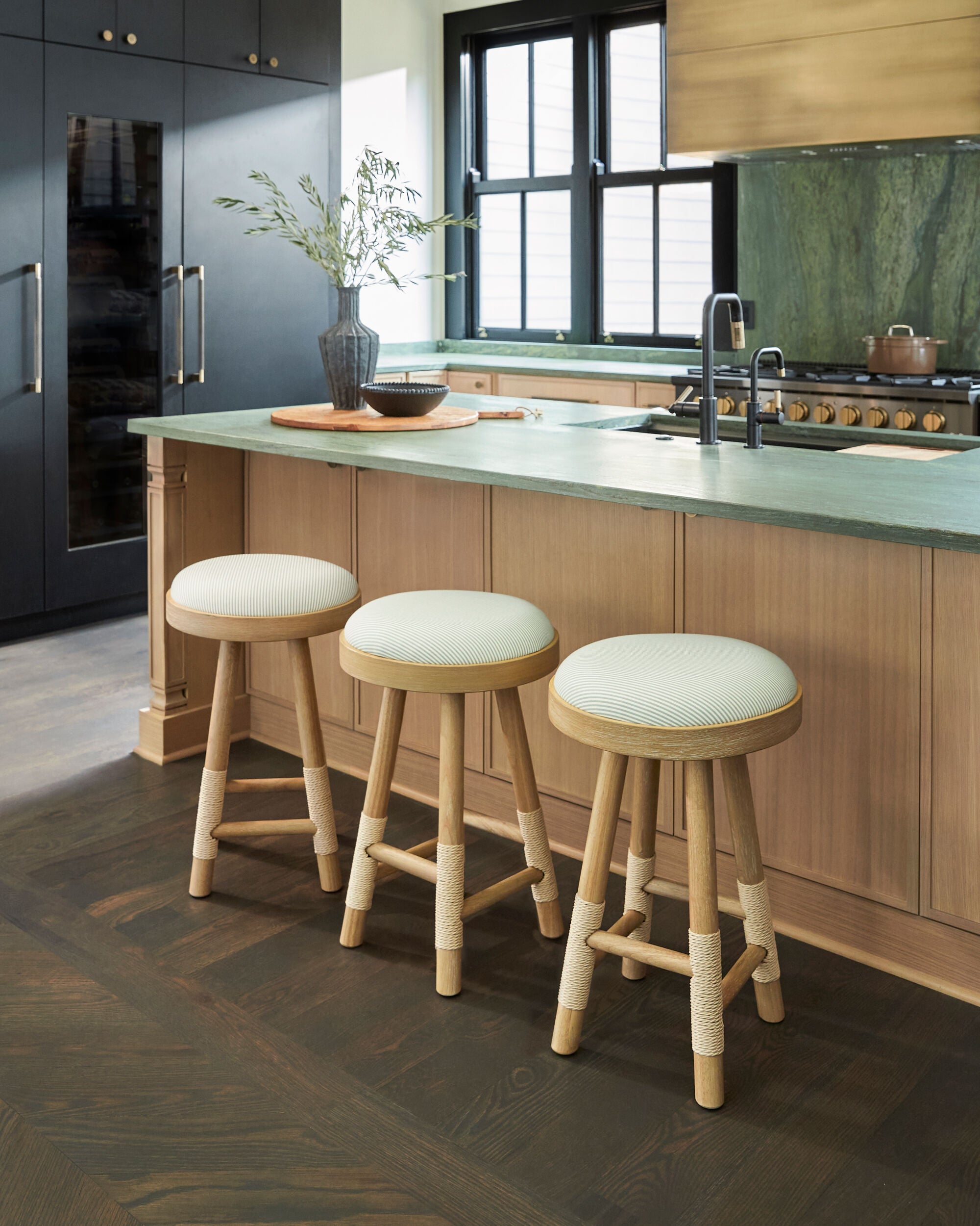 Becki Owens x LIVABLISS Esmarca BOES-005 Counter Stool