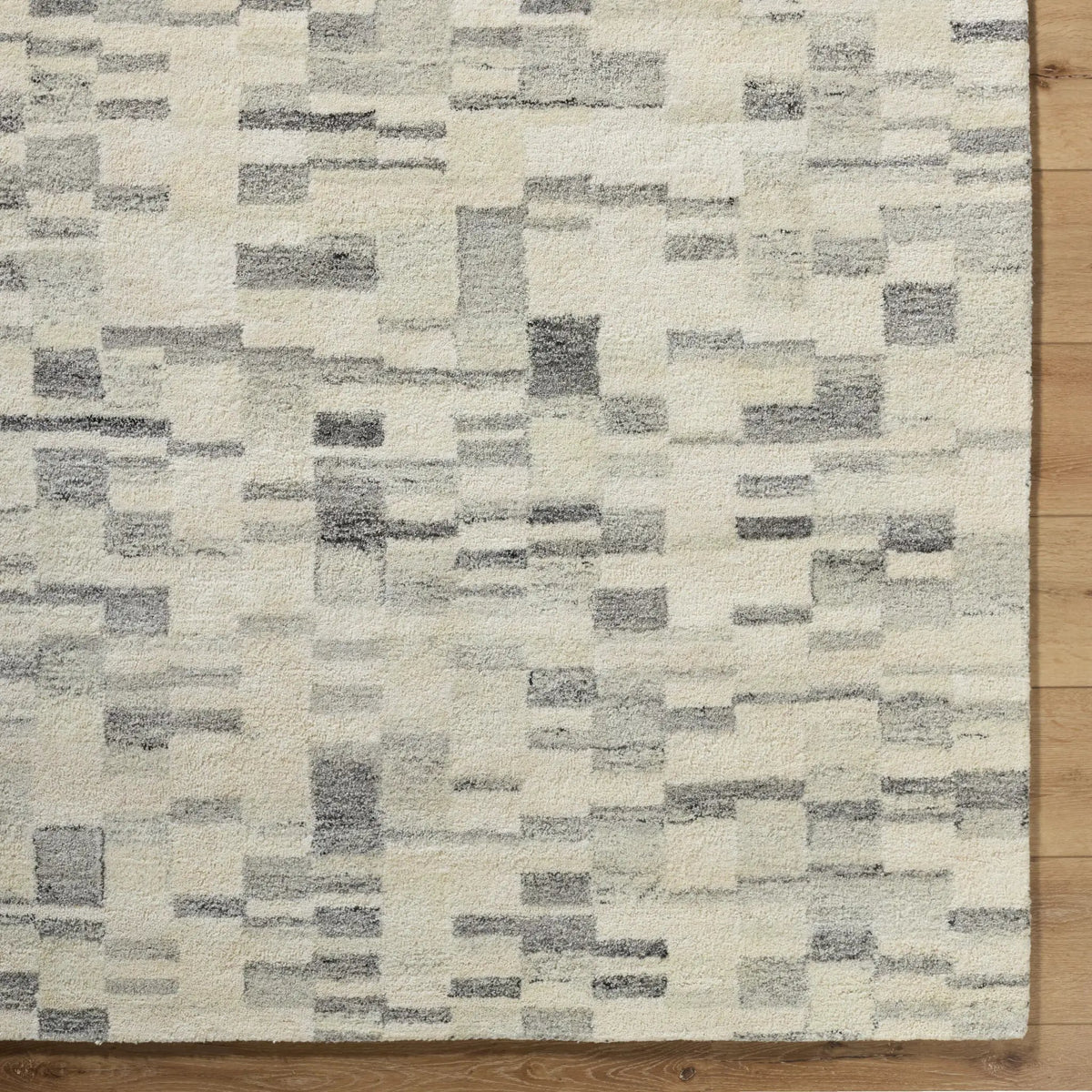 Max BOMX-2303 Ivory Area Rug by Becki Owens x LIVABLISS