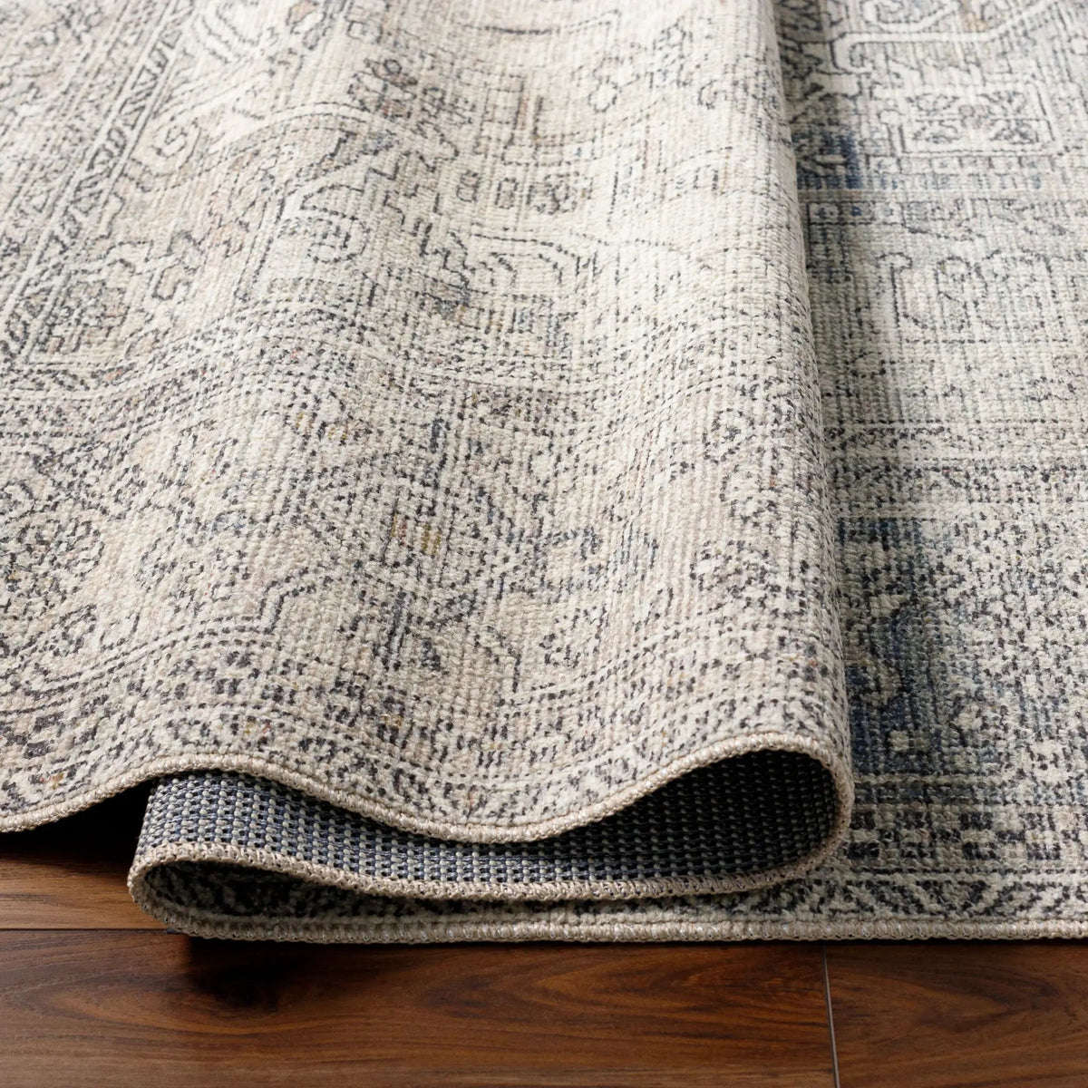 Margot BOSC-2300 White Area Rug by Becki Owens x LIVABLISS