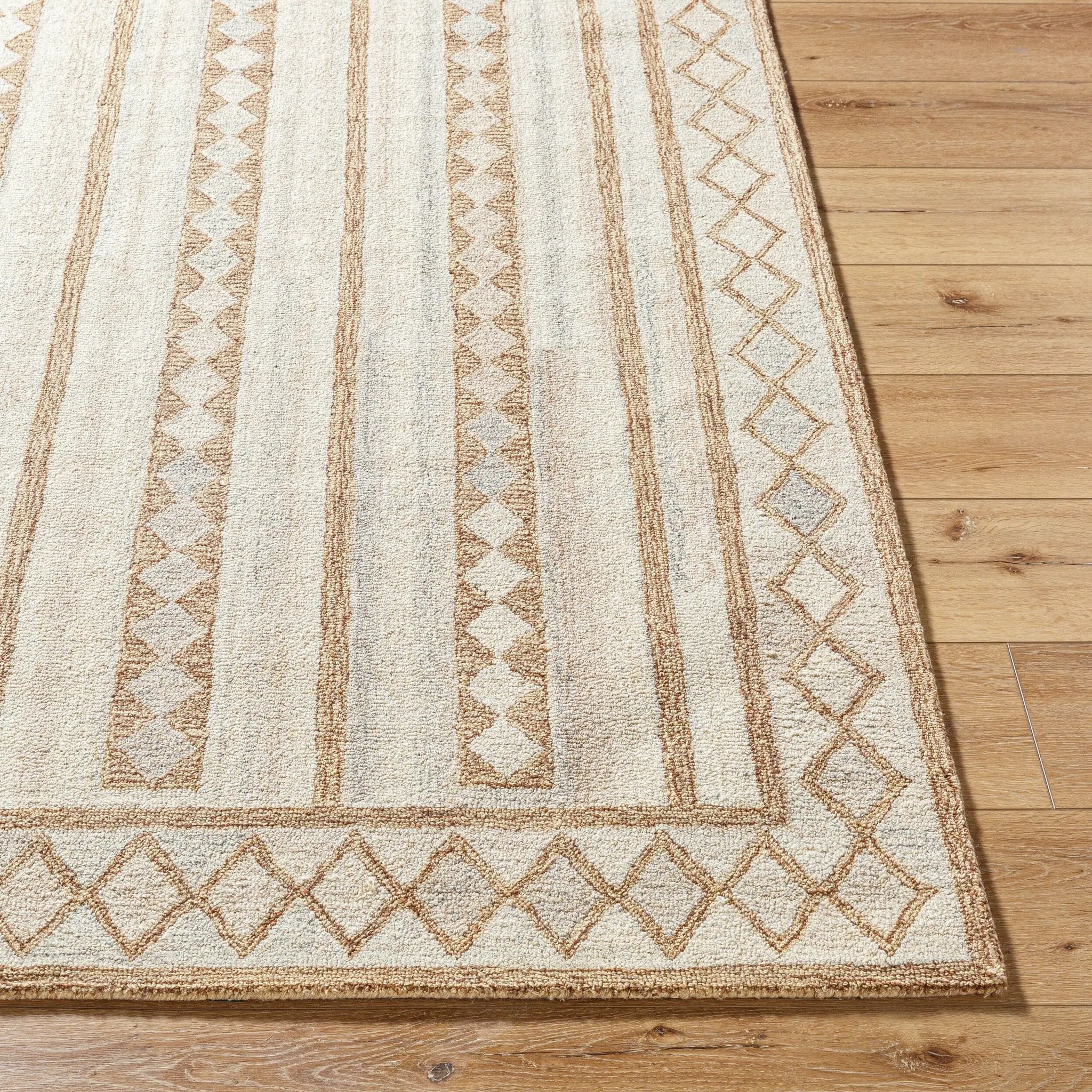 Bournemouth BOT-2305 Beige Area Rug by LIVABLISS