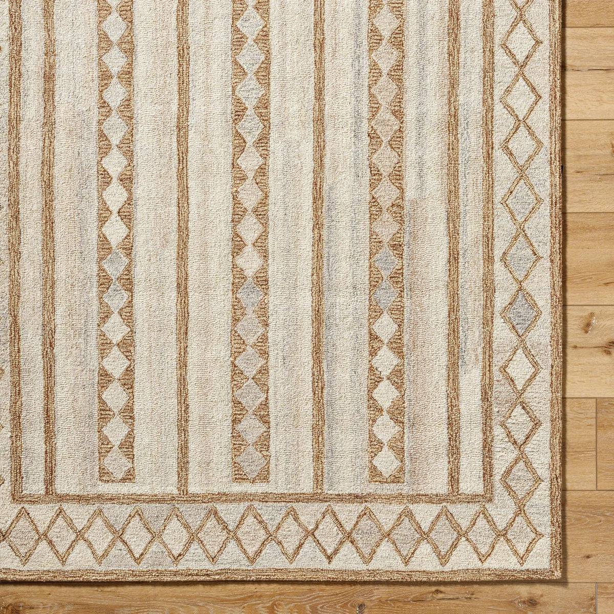 Bournemouth BOT-2305 Beige Area Rug by LIVABLISS