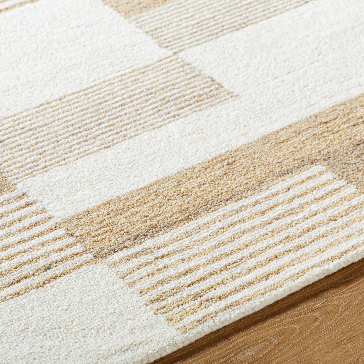 Bournemouth BOT-2314 Ivory Area Rug by LIVABLISS