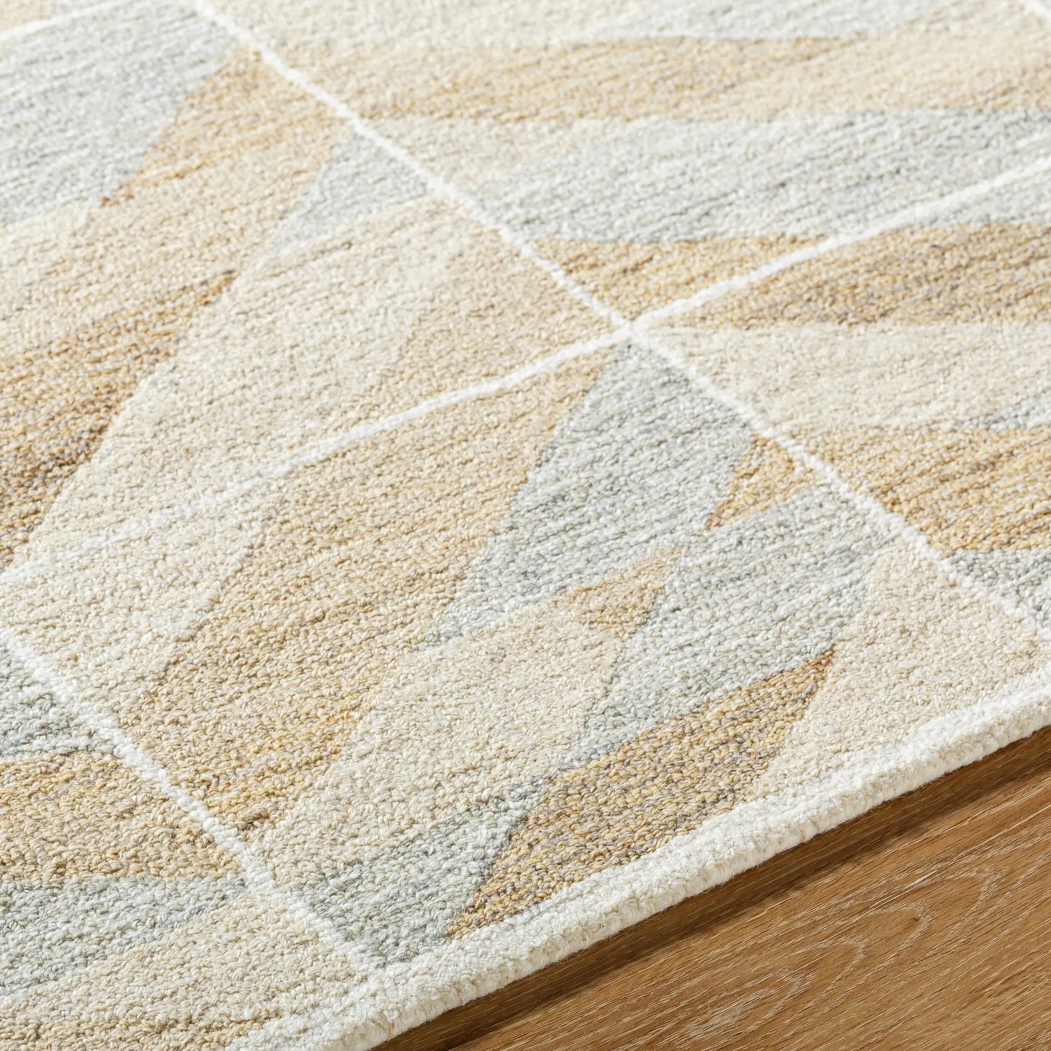 Bournemouth BOT-2315 Beige Area Rug by LIVABLISS