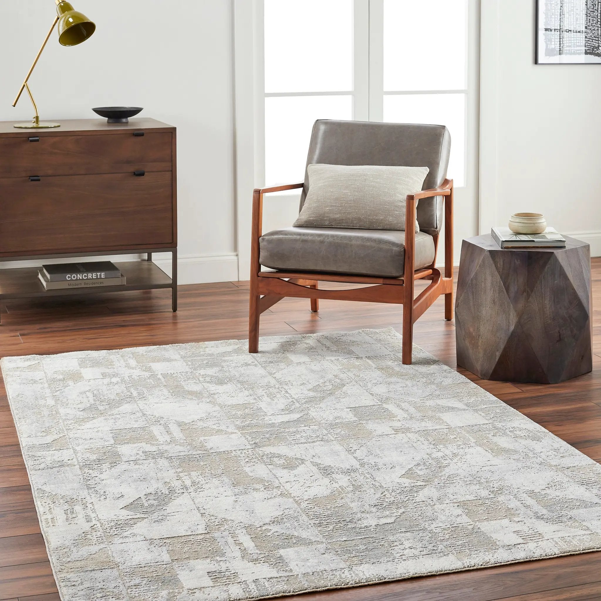 Brunswick BWK-2324 Cream Area Rug by LIVABLISS