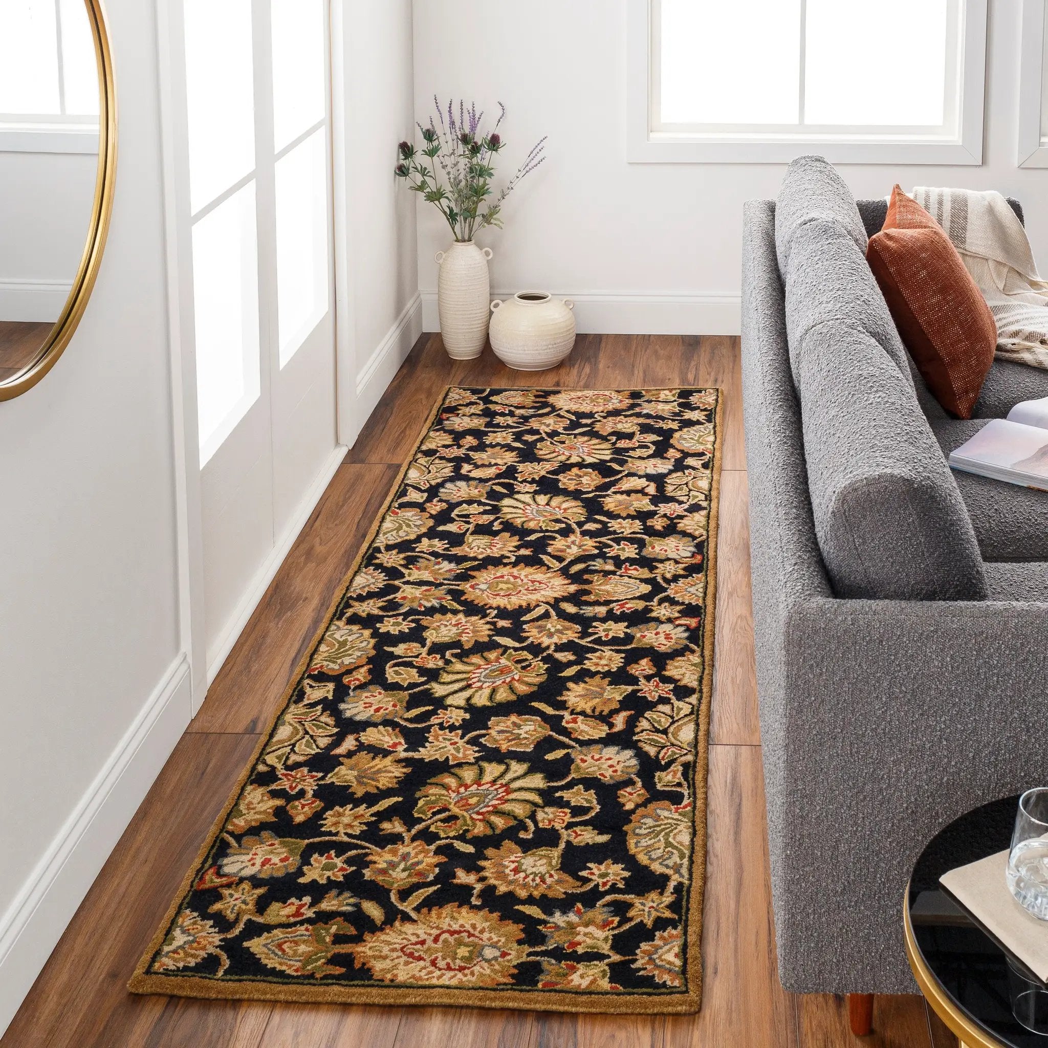 Caesar CAE-1027 Black Area Rug by LIVABLISS