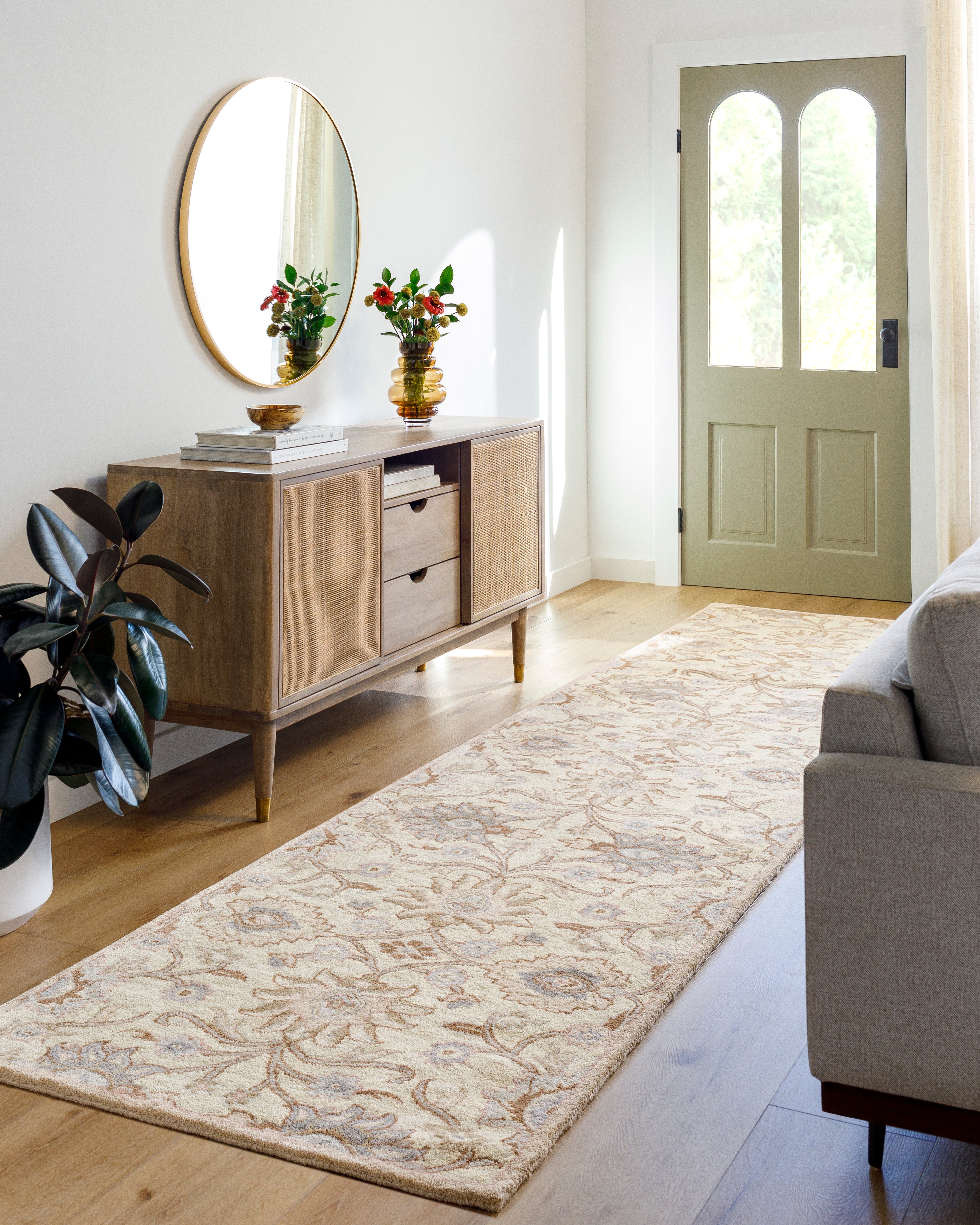 LIVABLISS Caesar CAE-1109 Ivory Area Rug