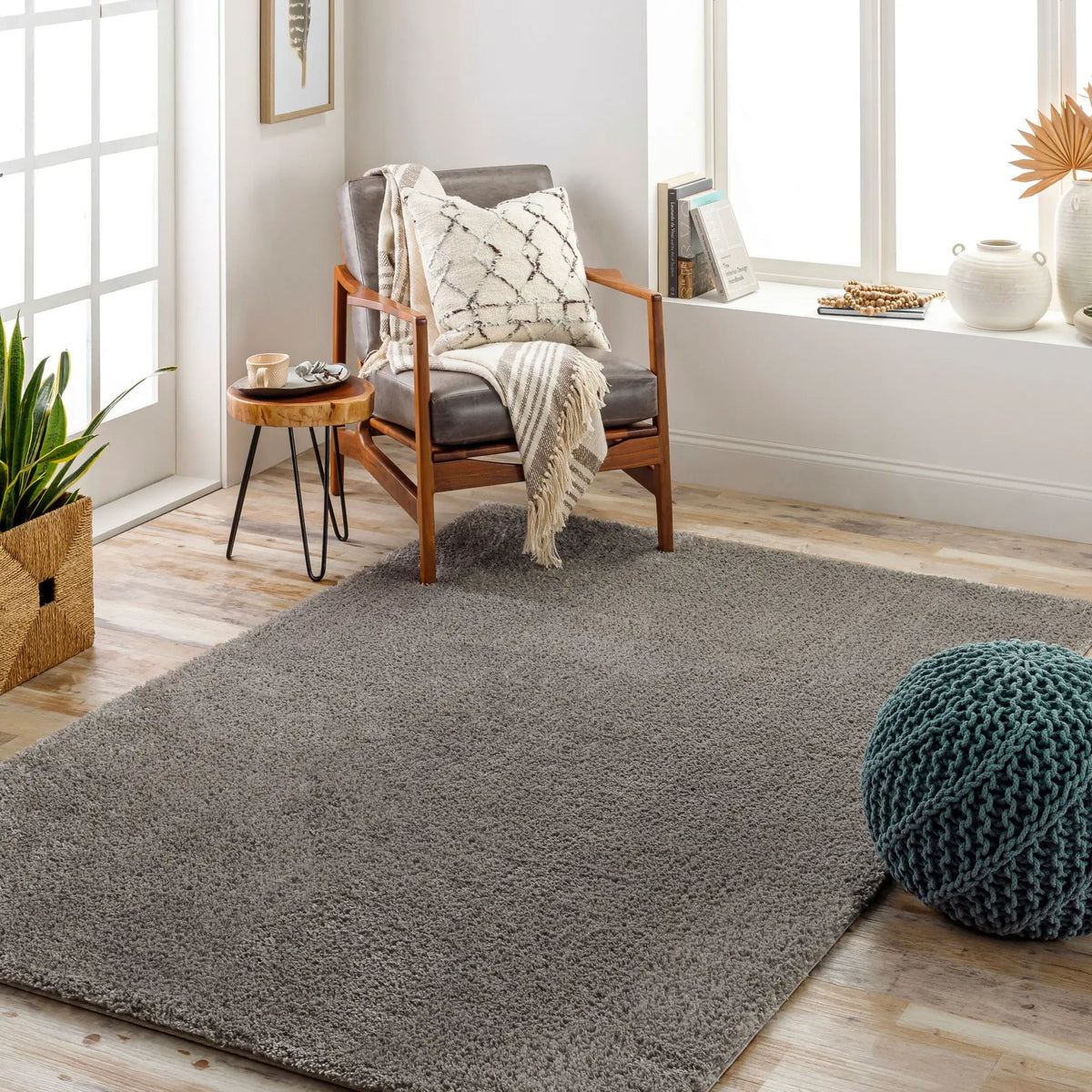 LIVABLISS Cloudy Shag CDG-2304 Charcoal Area Rug