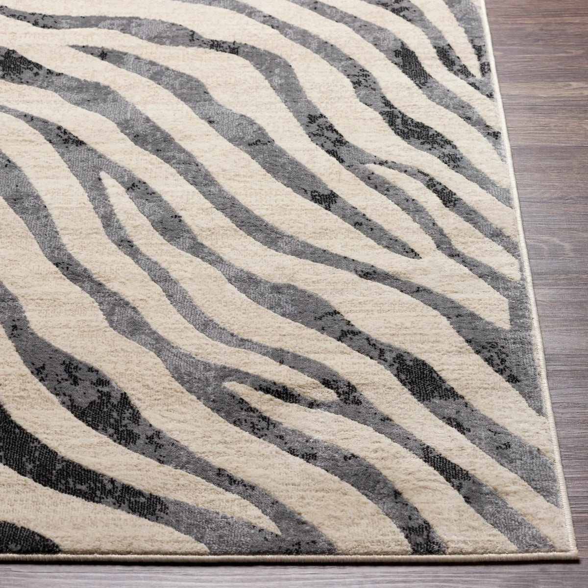 LIVABLISS City CIT-2300 Black Area Rug