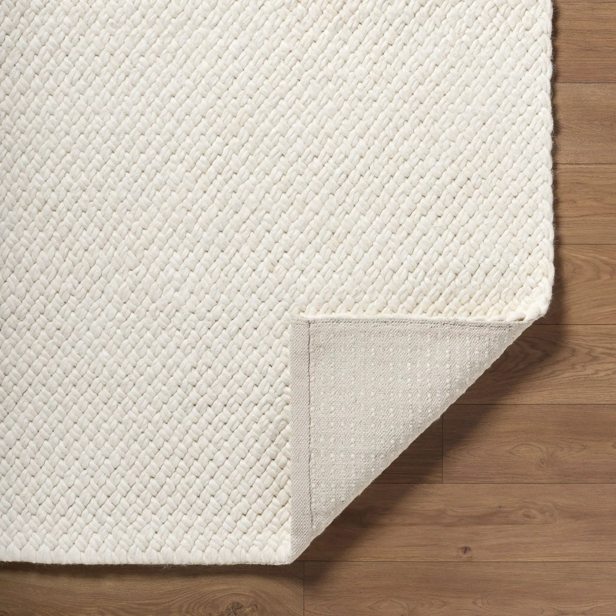 Cloud 19 CLD-2304 Ivory Area Rug by LIVABLISS