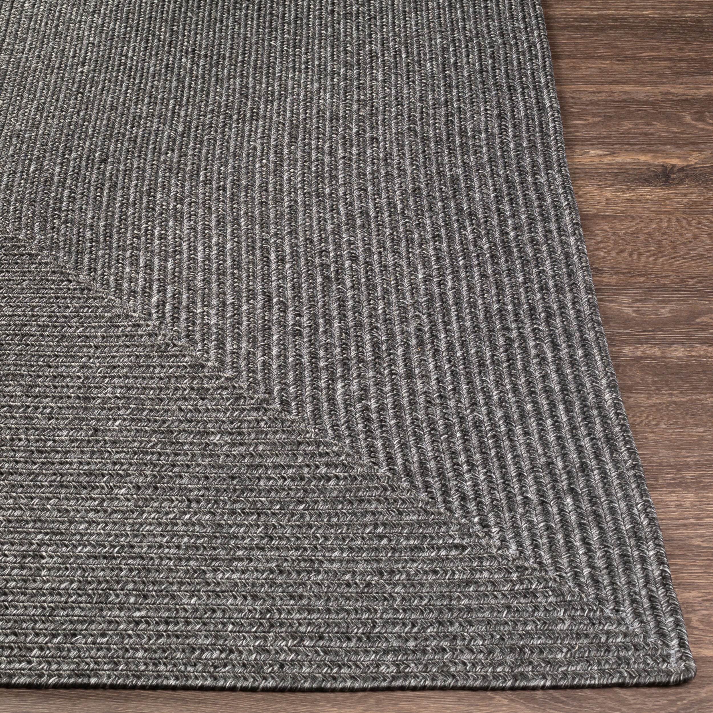 LIVABLISS Chesapeake Bay CPK-2301 Black Area Rug