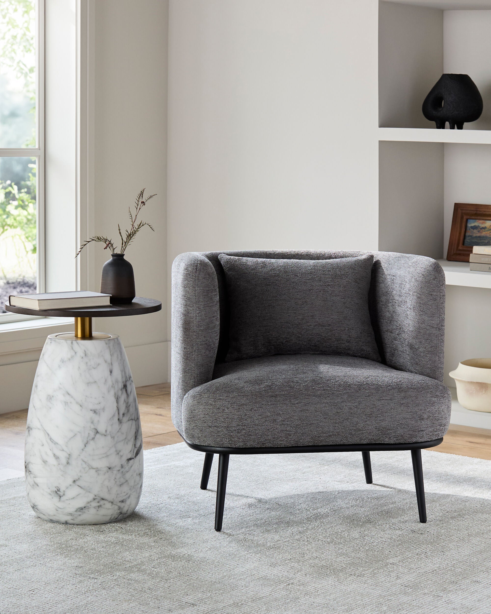 LIVABLISS Carmine CRMN-001 Accent Chair