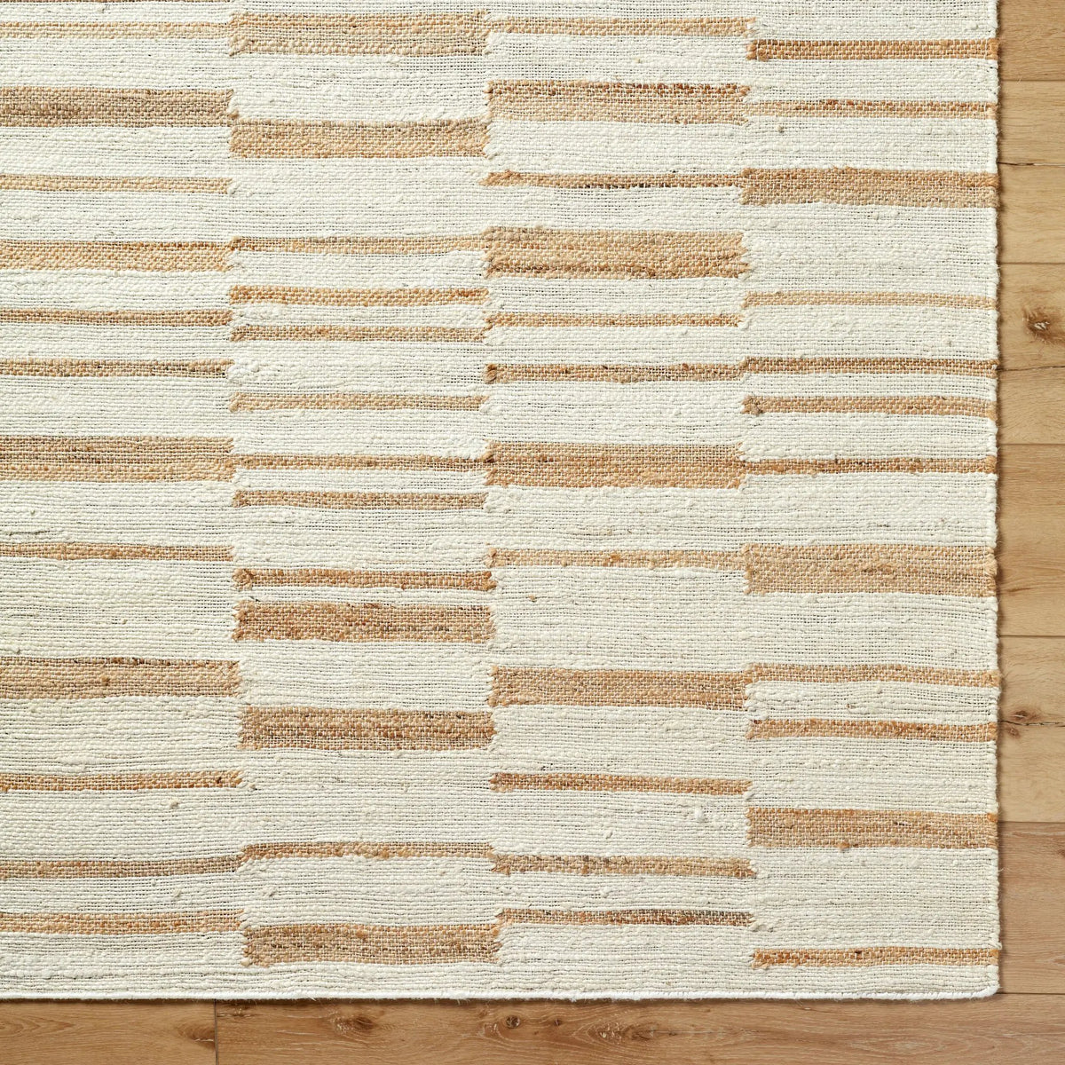 Diane DAI-2307 Cream Area Rug by LIVABLISS