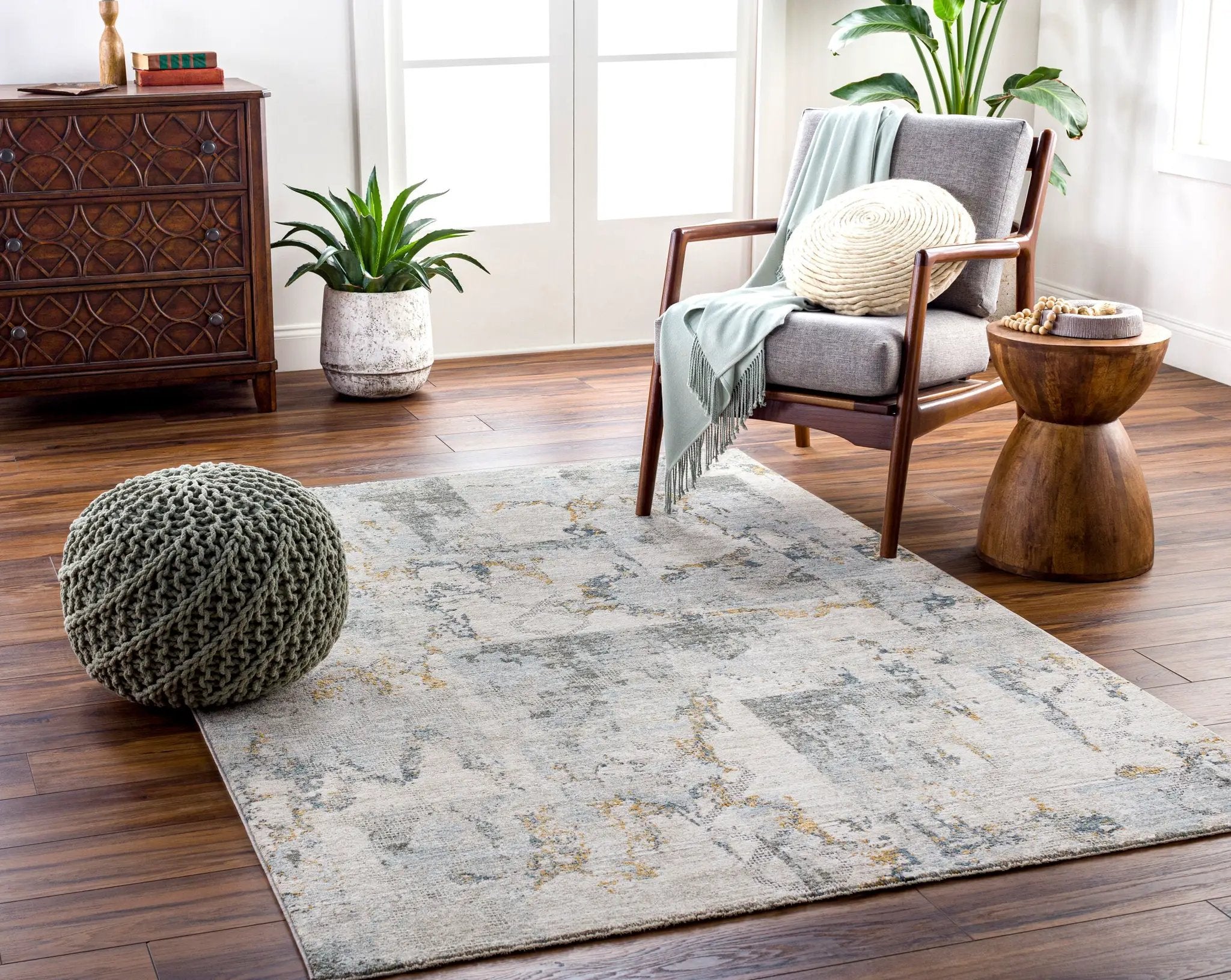 Dresden DRE-2301 Taupe Area Rug by LIVABLISS